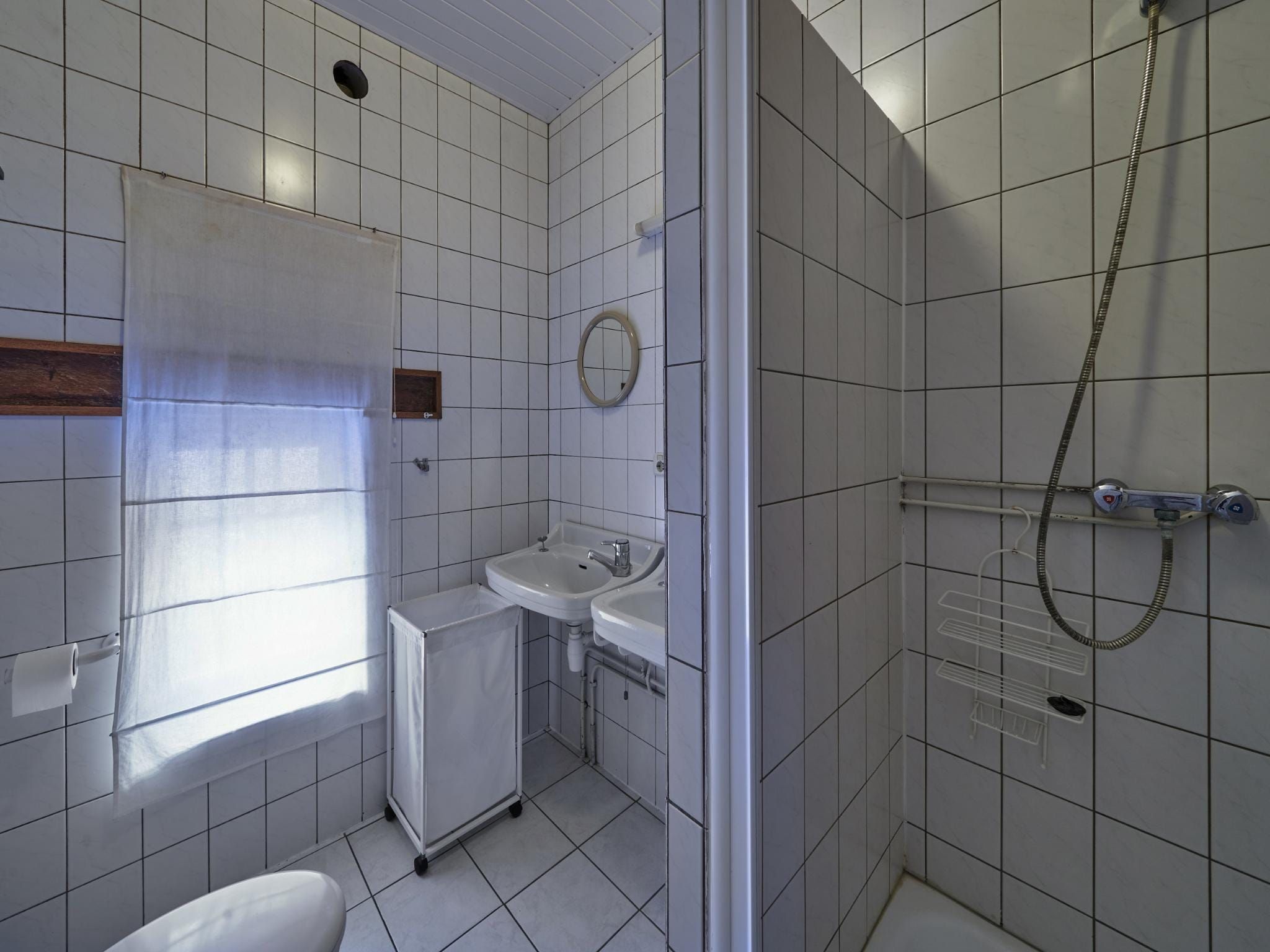 De badkamer van Meschermolen 3 in Mesch-Eijsden