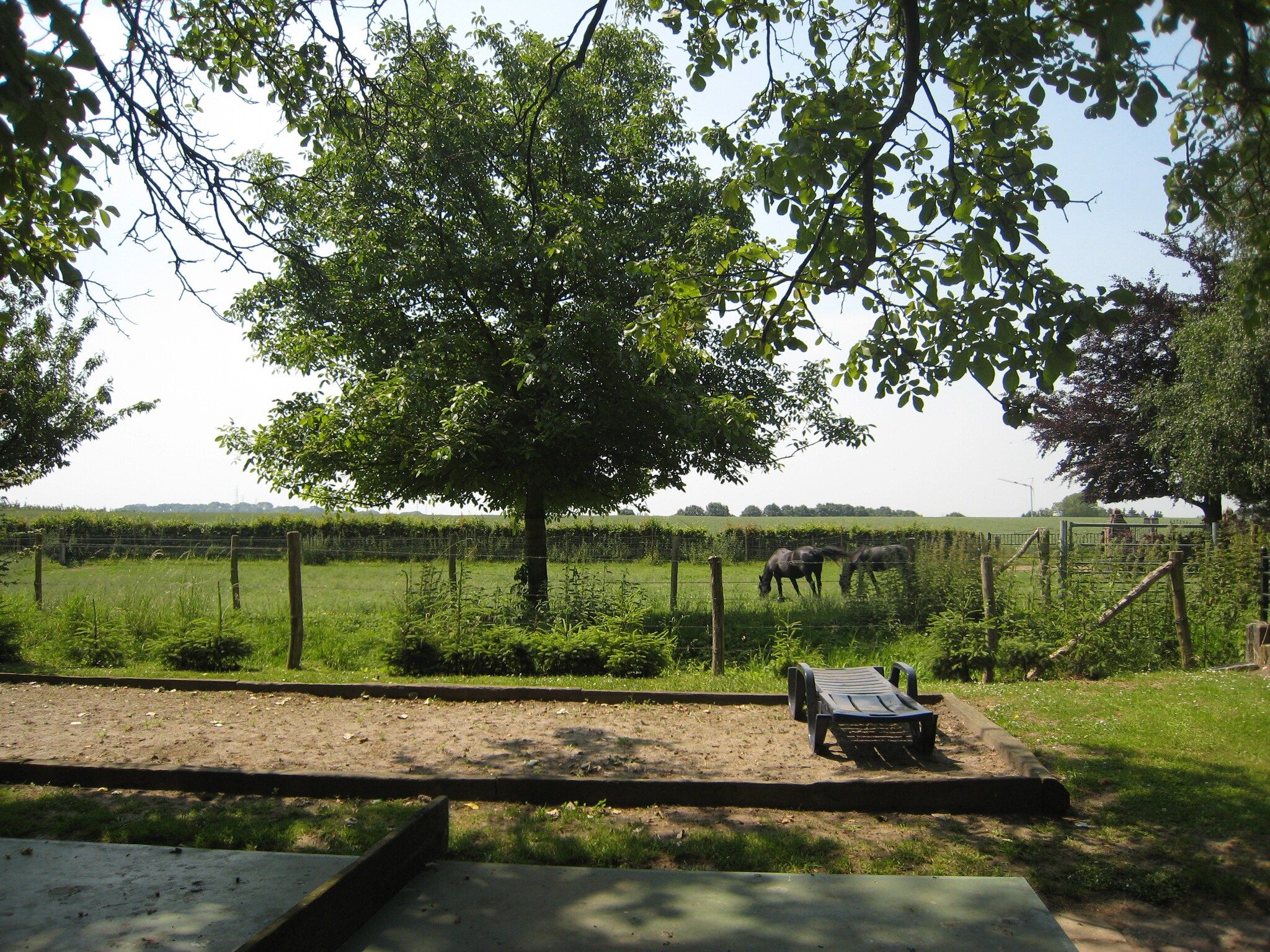 Het uitzicht vanaf Meschermolen 5 in Mesch-Eijsden