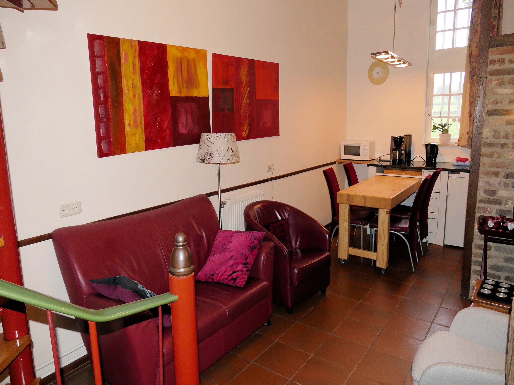 De woonkamer van Meschermolen 5 in Mesch-Eijsden