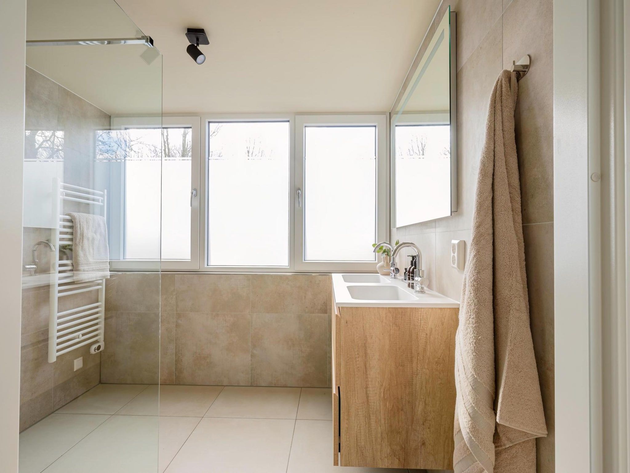 De badkamer van Buiten aan Zee - 54 in Sint Maarten