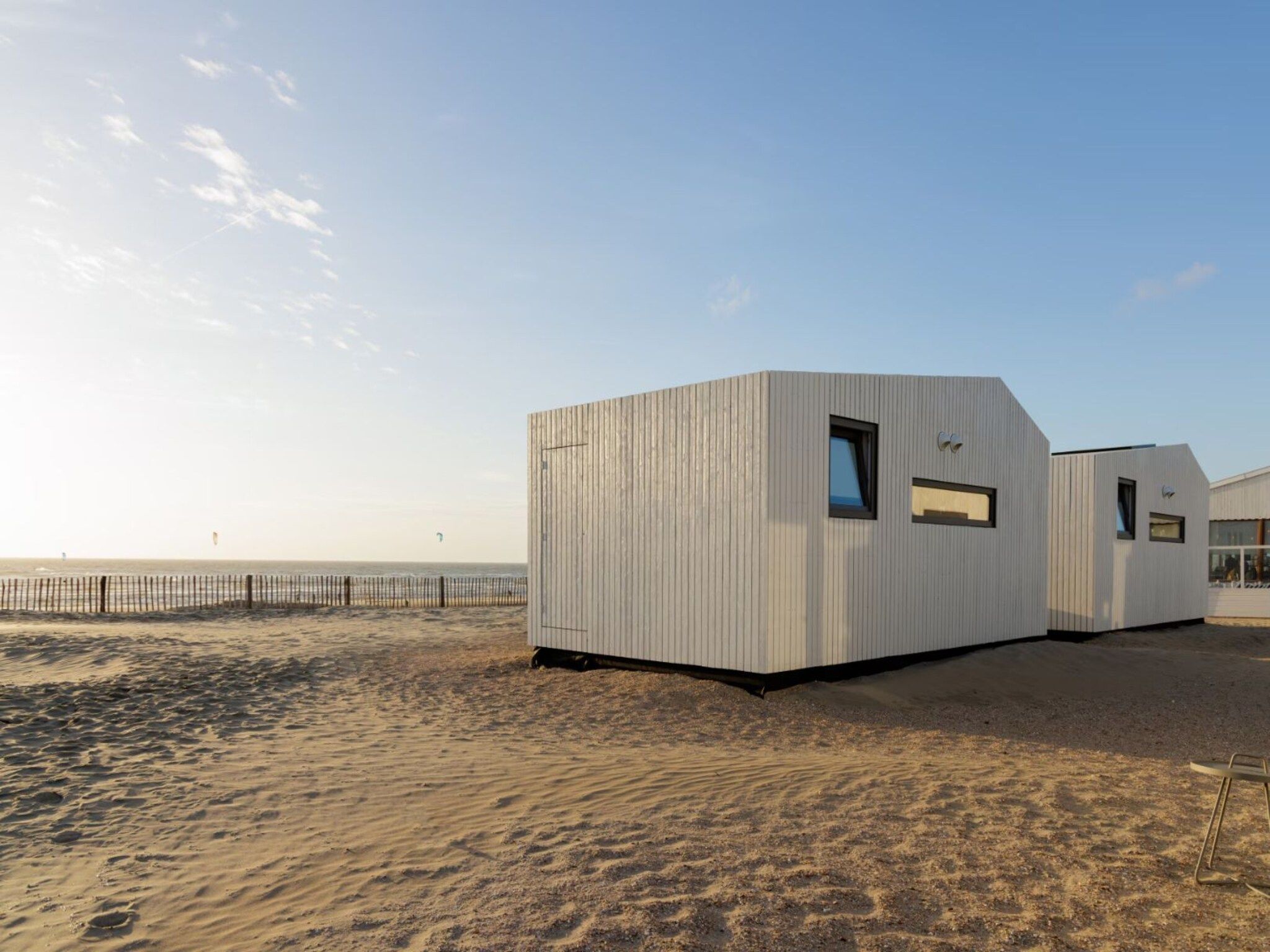 De buitenkant van Droomvilla Beach Houses Zandvoort - Partial sea view in Zandvoort