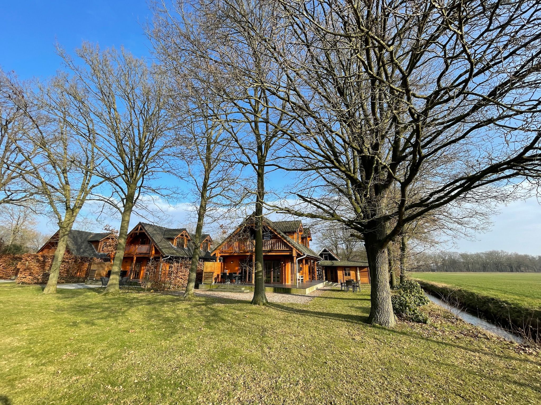 De buitenkant van Salland Hideaway - 6 persons in Den Ham