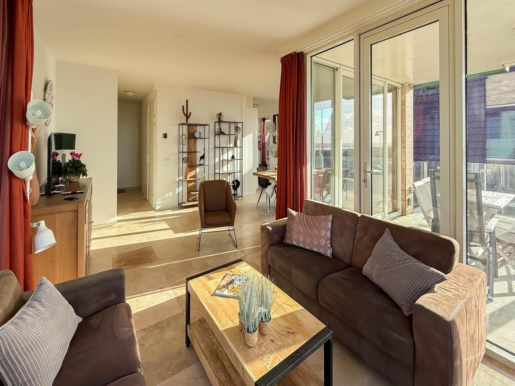 De woonkamer van Sterrenlicht in Egmond aan Zee