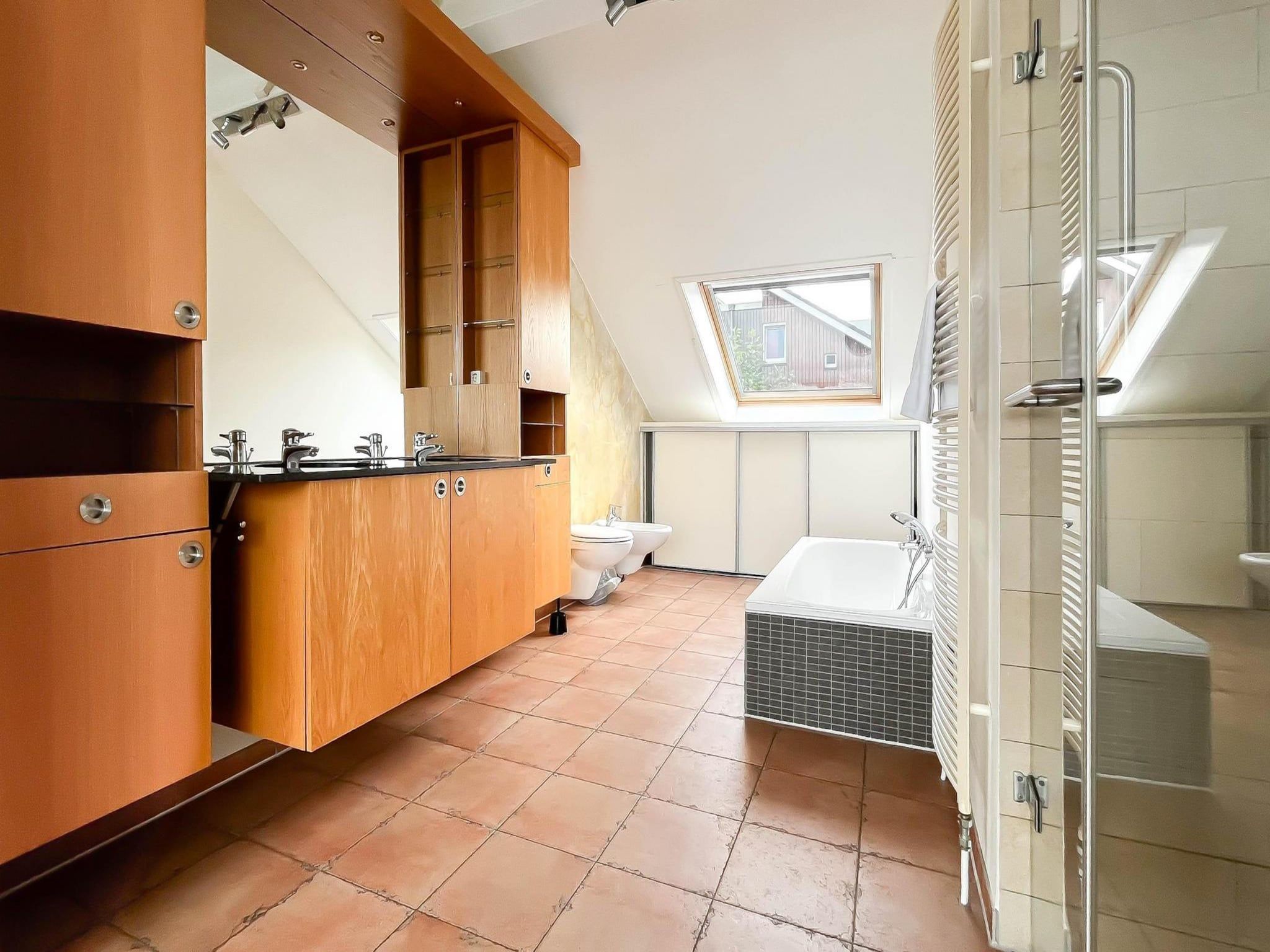 De badkamer van Sterrenzicht in Uitgeest