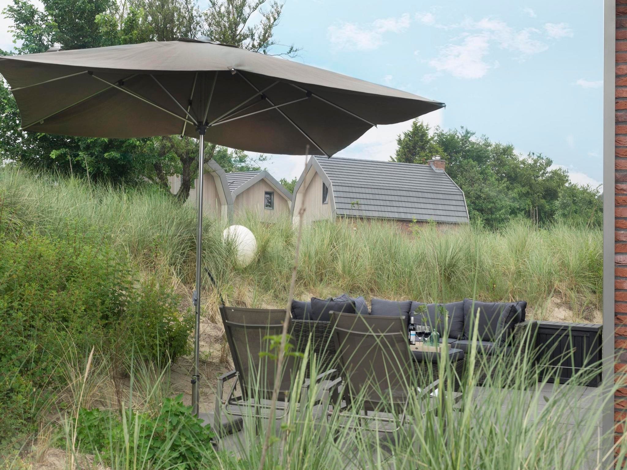 De tuin van Zonnestralen in Egmond aan den Hoef