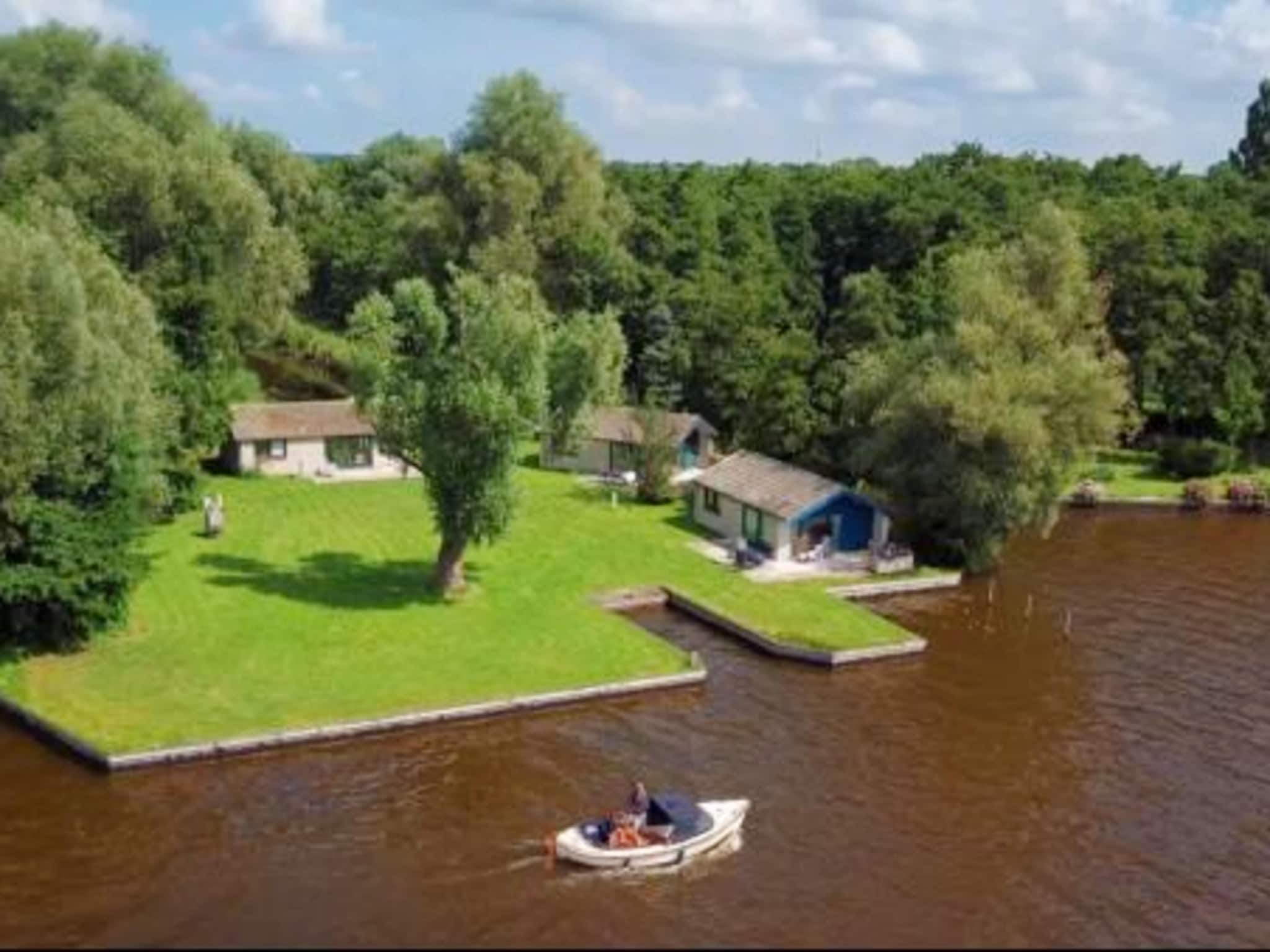 De omgeving van Eiland Bungalow in Loosdrecht