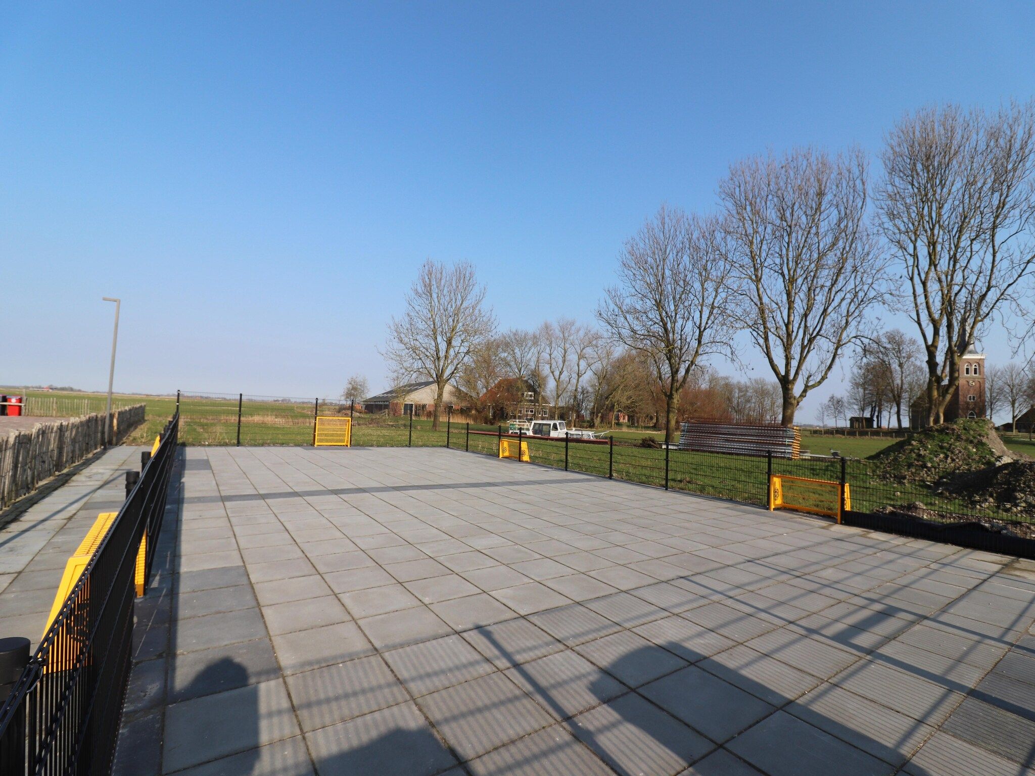 Voorzieningen bij Moderne villa op het Friese platteland in leons