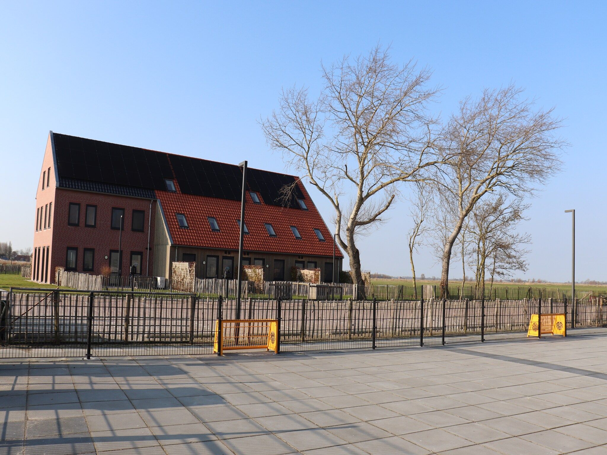 Voorzieningen bij Moderne villa op het Friese platteland in leons