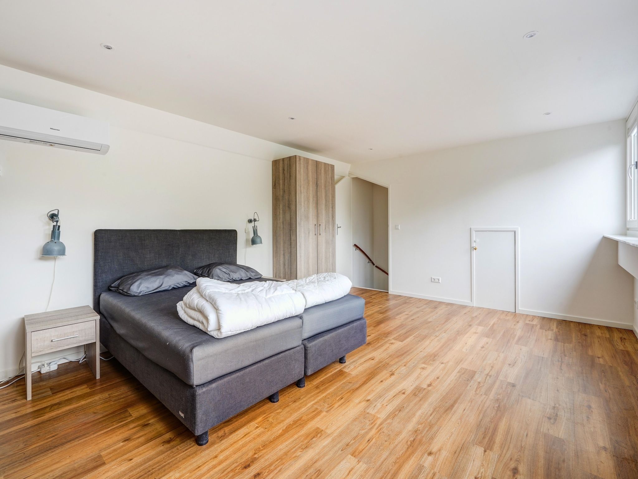 Een slaapkamer van kijkduinpark home in Den Haag