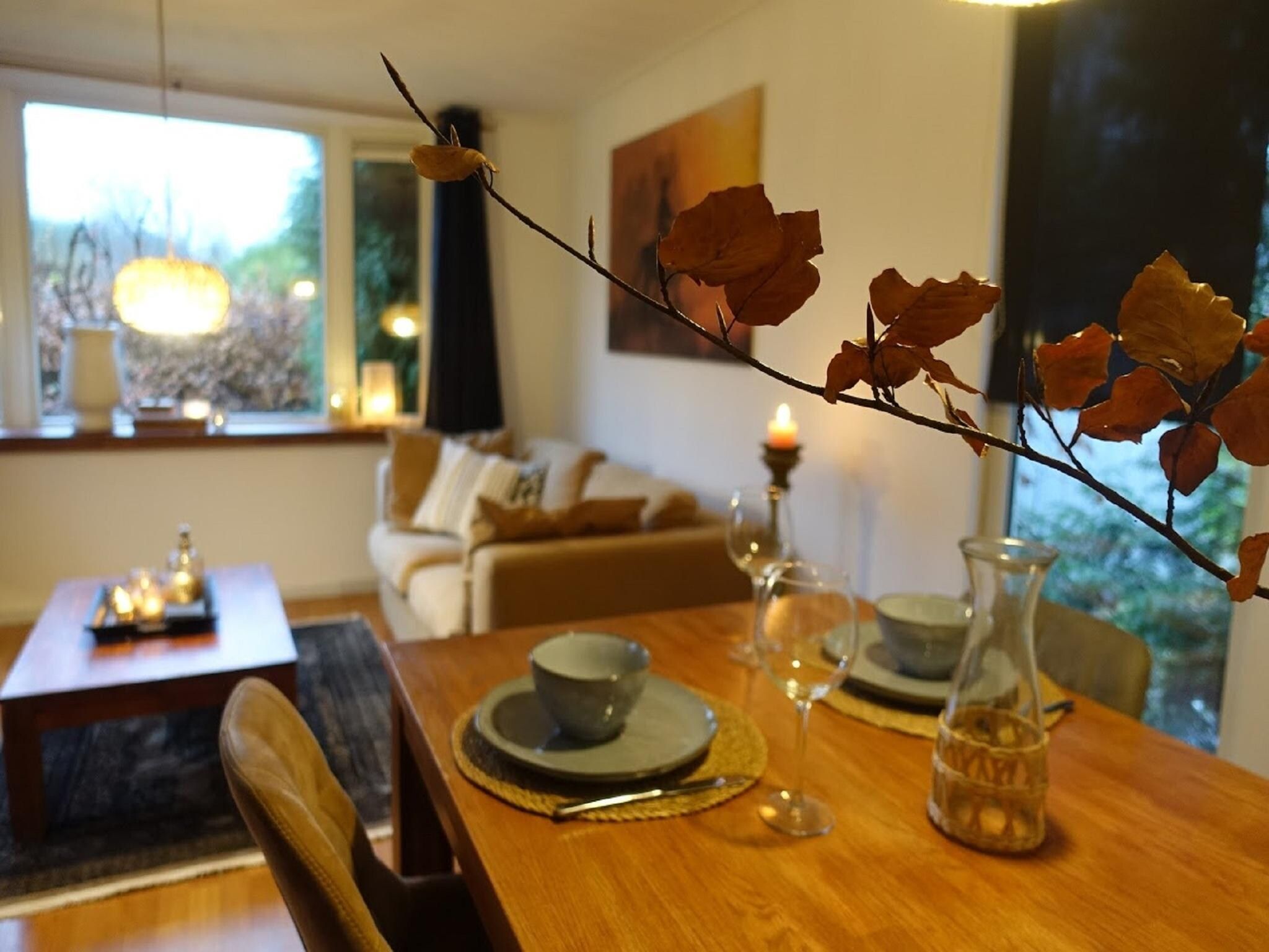 De eetkamer van Vechtdalchalet de Eik in Rheezerveen