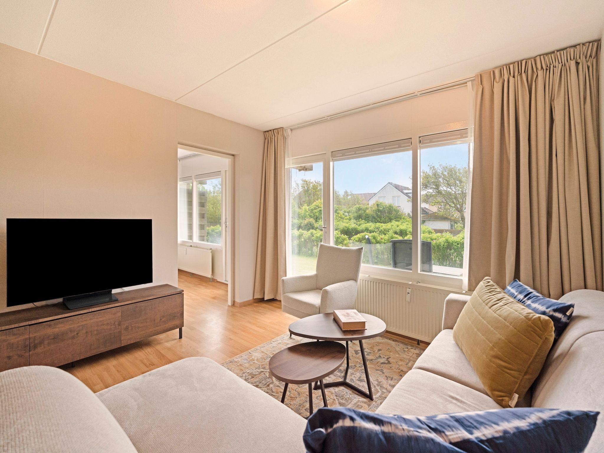 De woonkamer van Beach Appartement 13 in Callantsoog