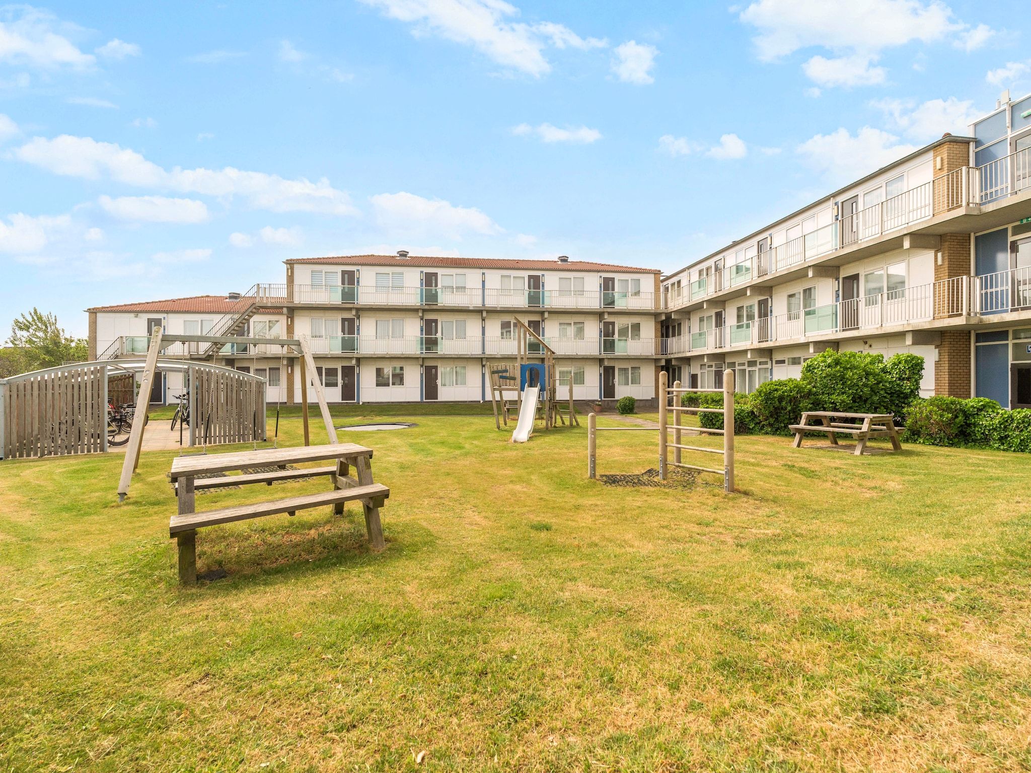 De tuin van Beach Appartement 13 in Callantsoog