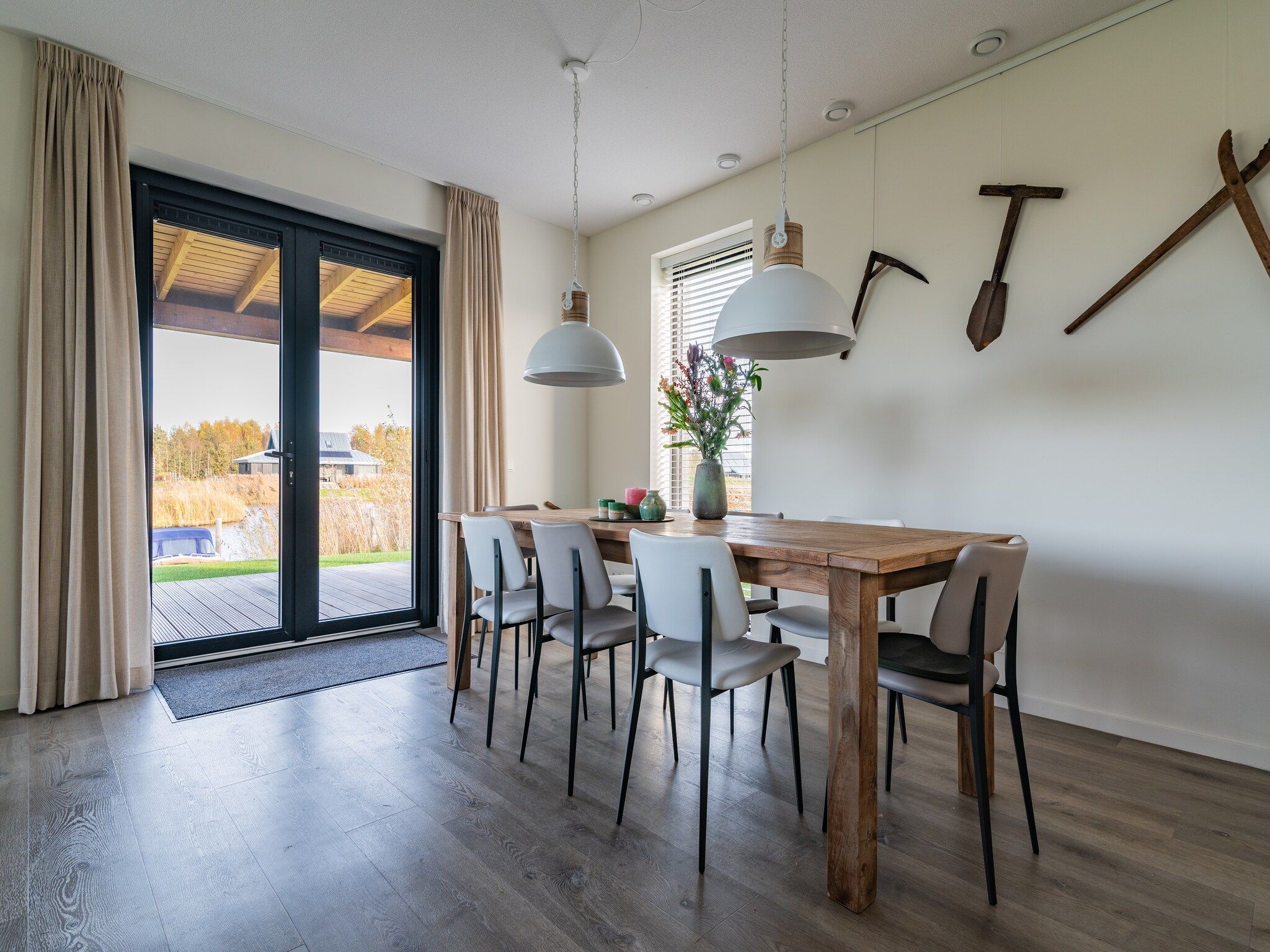 De eetkamer van Meer van Eysinga in Sint Nicolaasga
