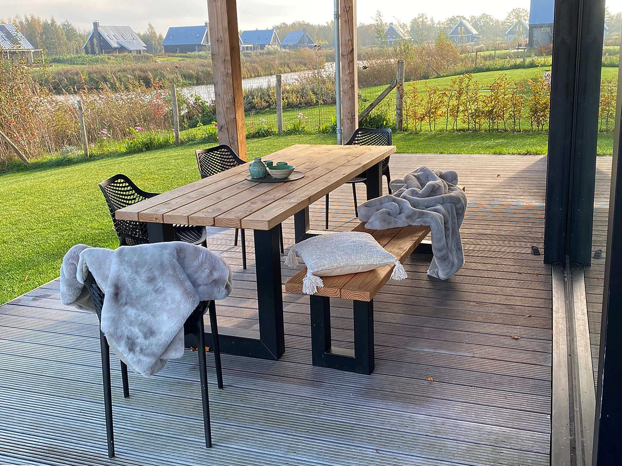 Het terras van Meer van Eysinga in Sint Nicolaasga