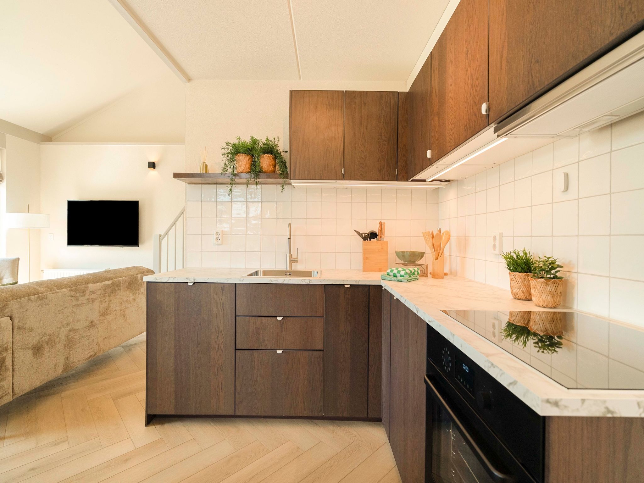 De keuken van Strandslag Bungalow 68 in Julianadorp