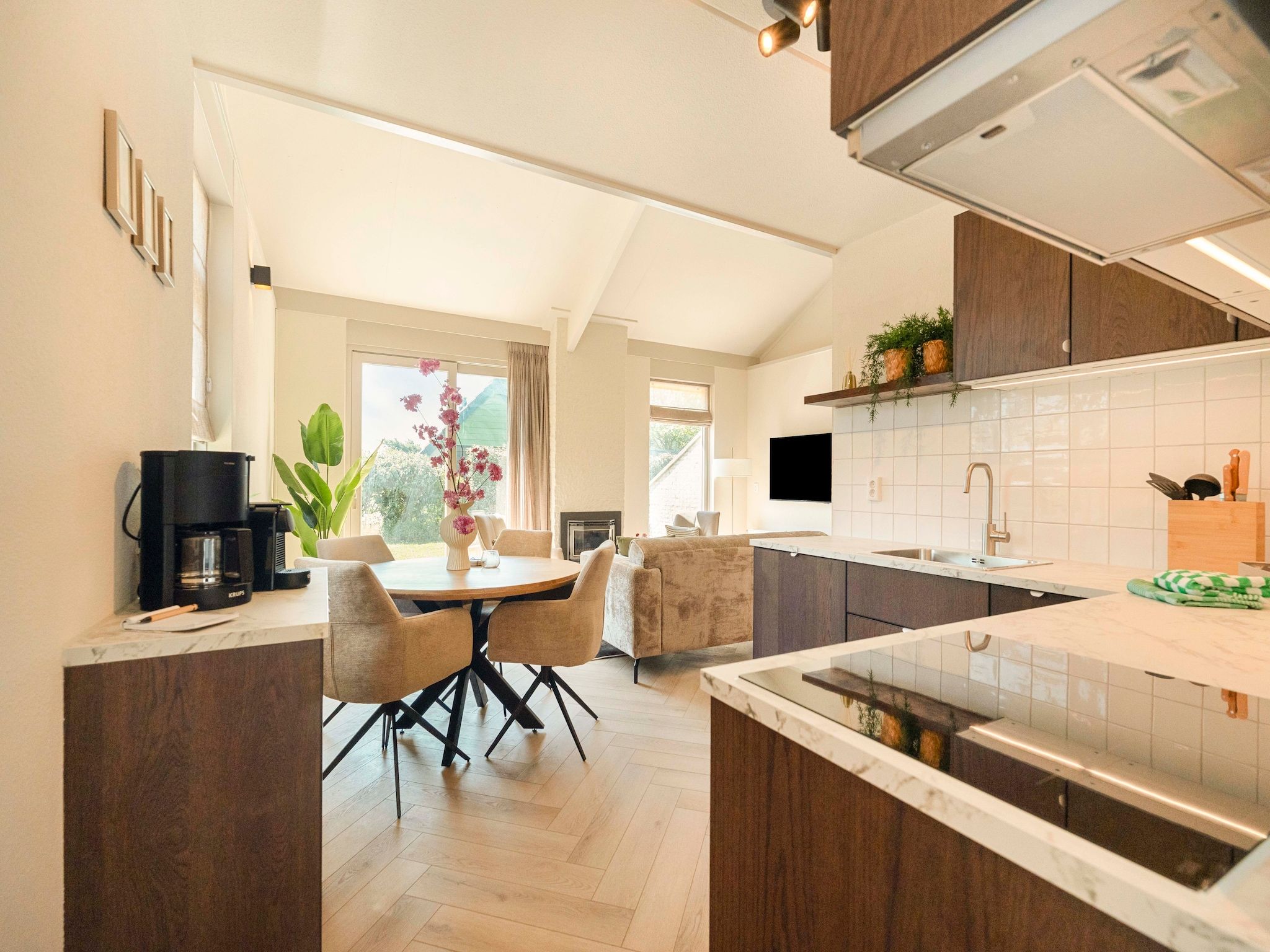 De keuken van Strandslag Bungalow 68 in Julianadorp