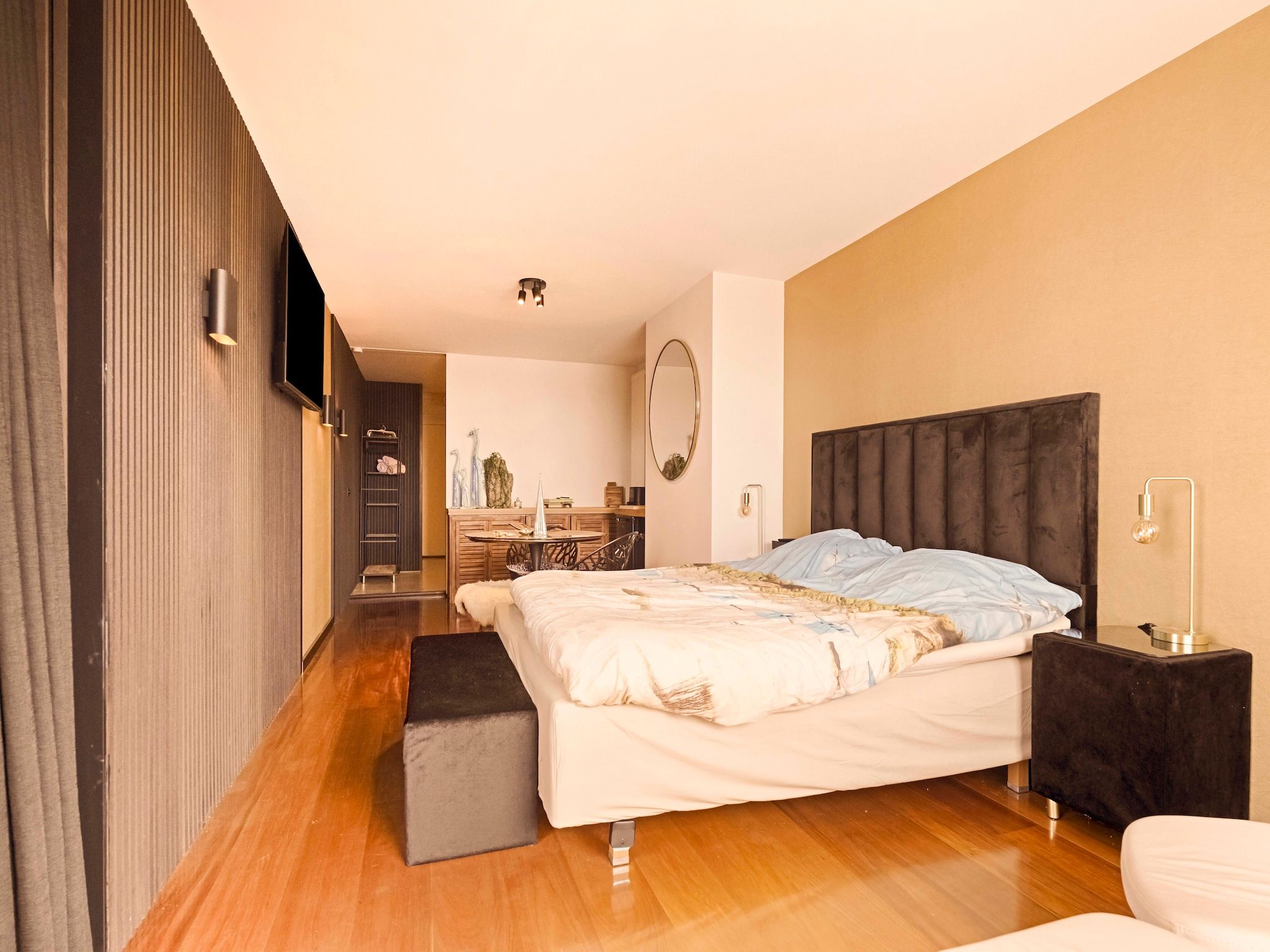 Een slaapkamer van Suite "At the Beach" 23D in Callantsoog