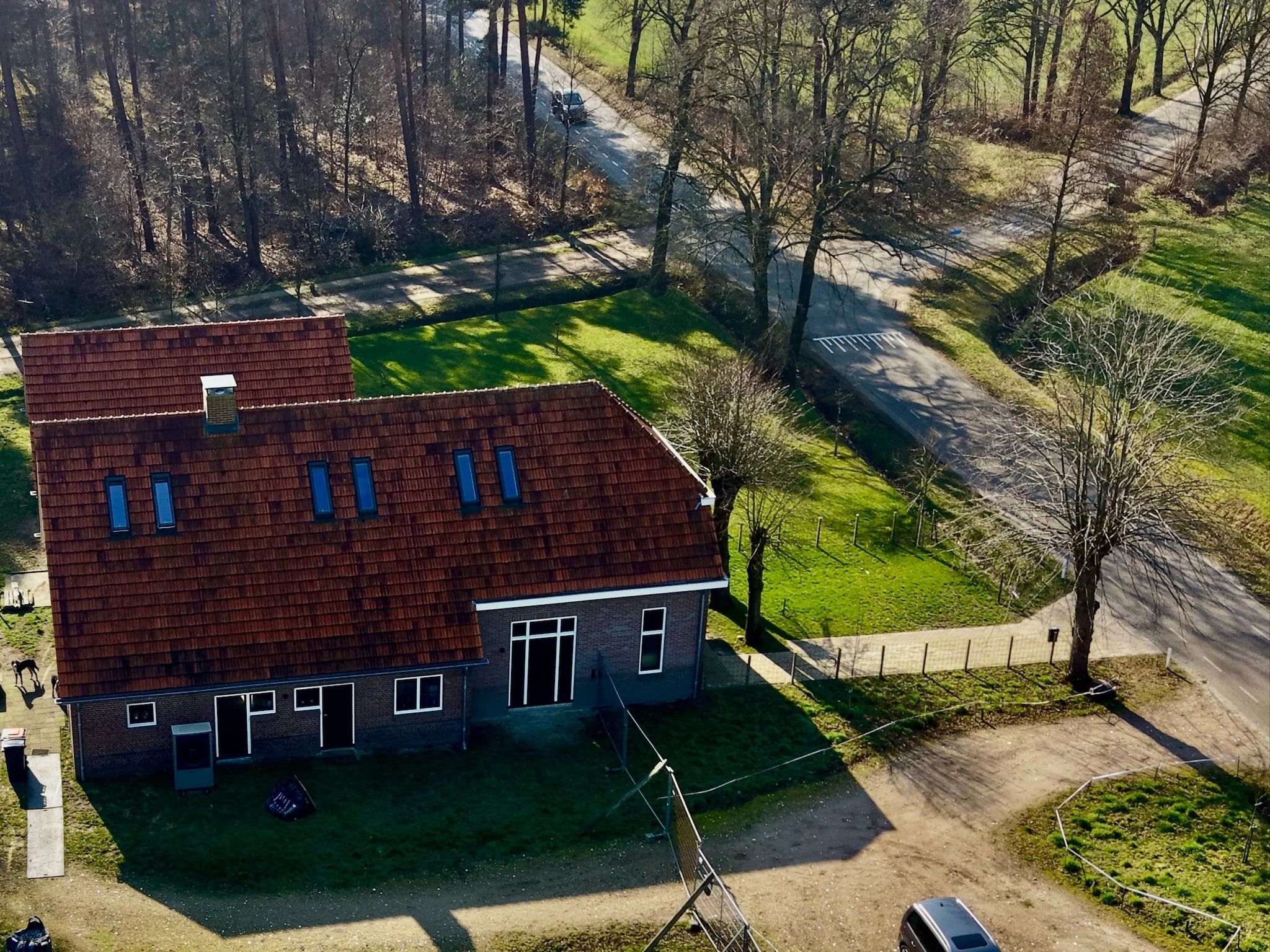 De buitenkant van Gastenverblijf Langelshoes in Haaksbergen
