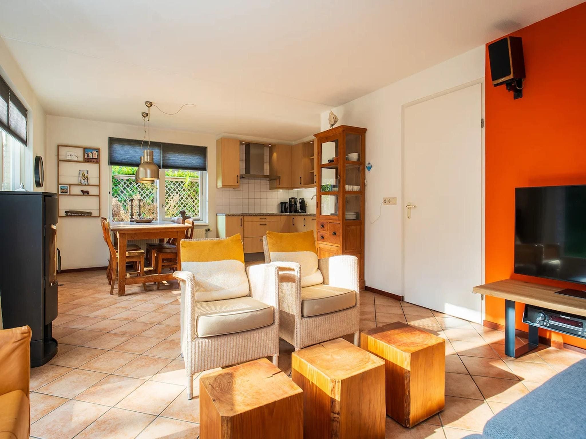 De woonkamer van 6-person luxury villa with 2 bathrooms on Texel in De Koog