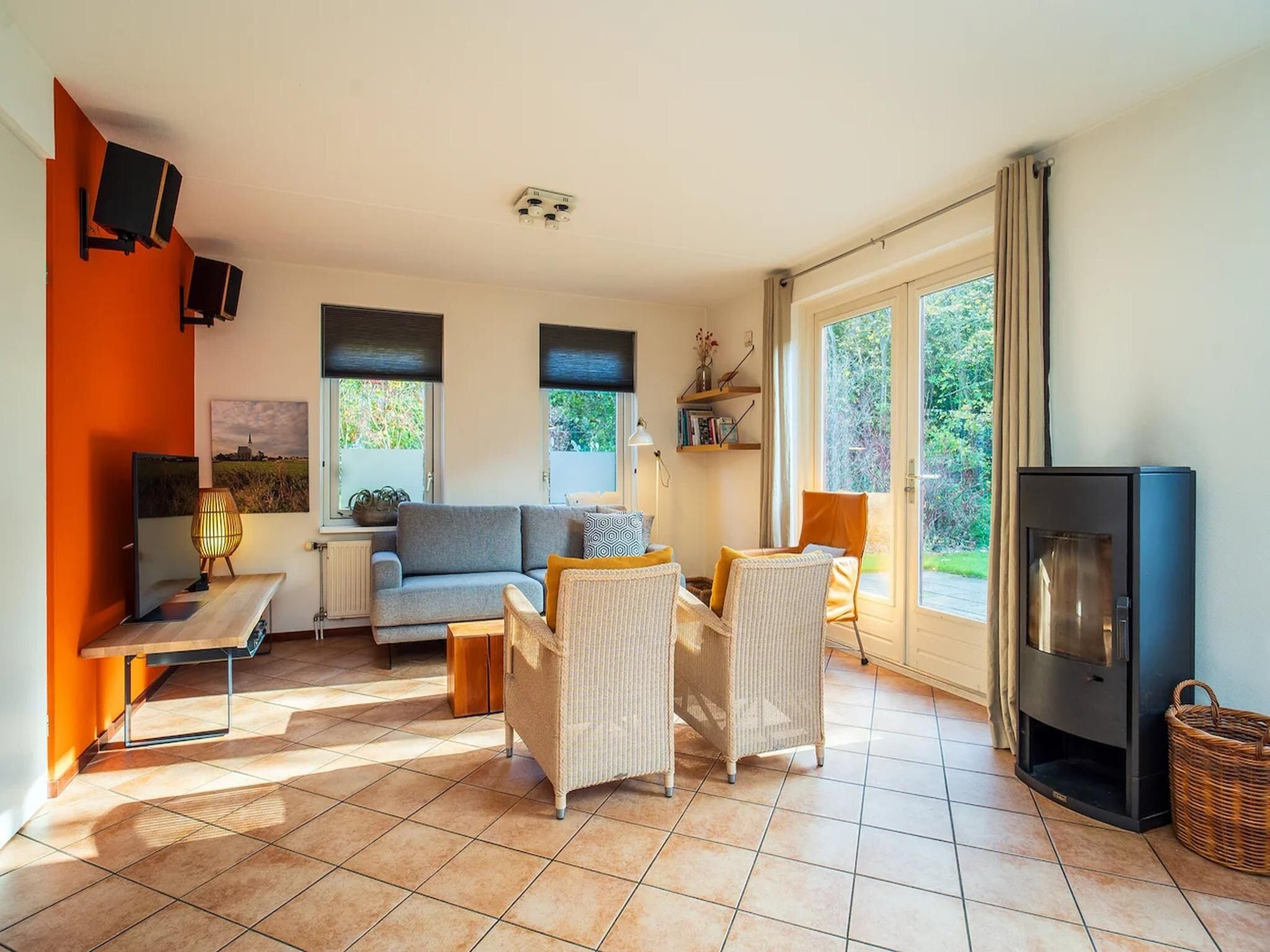 De woonkamer van 6-person luxury villa with 2 bathrooms on Texel in De Koog