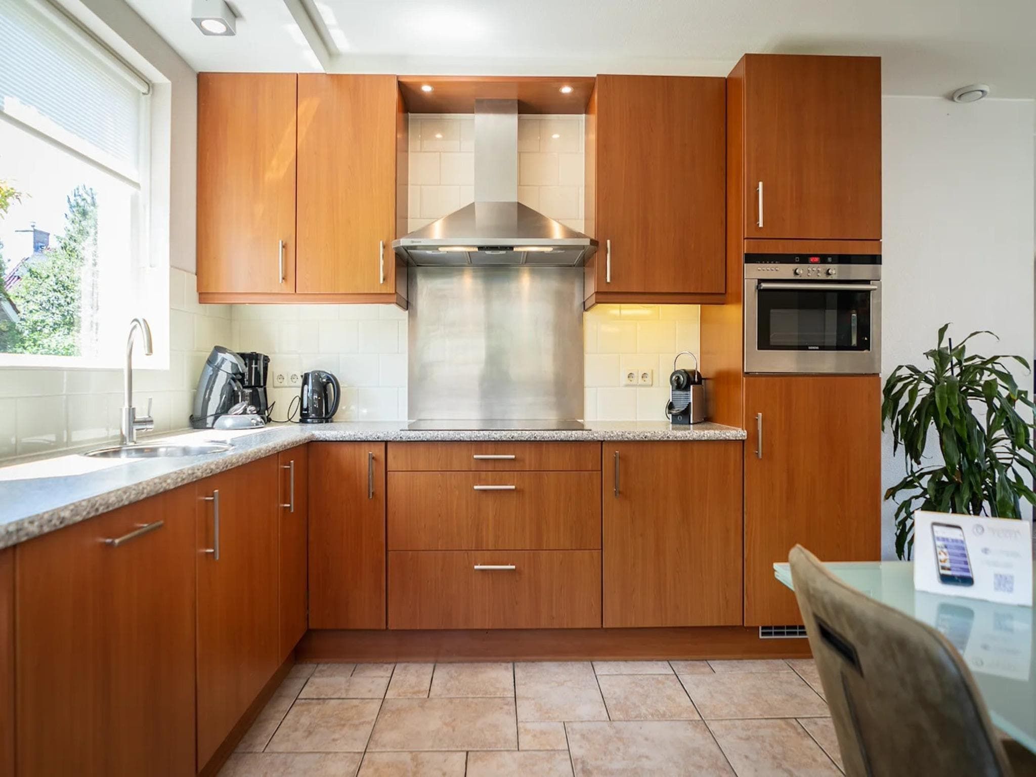 De keuken van Luxury 4-person villa in a nature reserve on Texel in De Koog