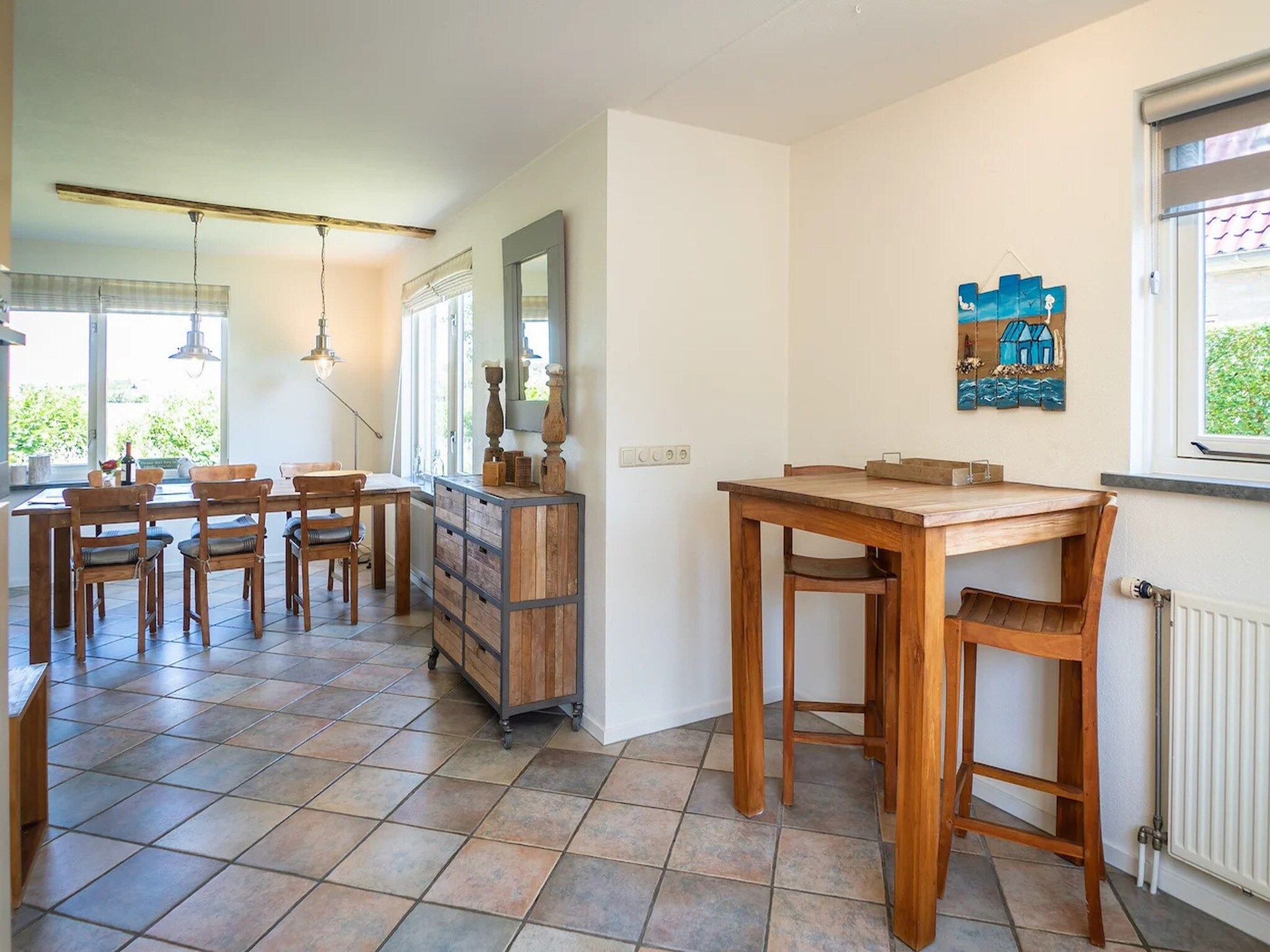 De eetkamer van 5-person luxury holiday villa on Texel in De Koog