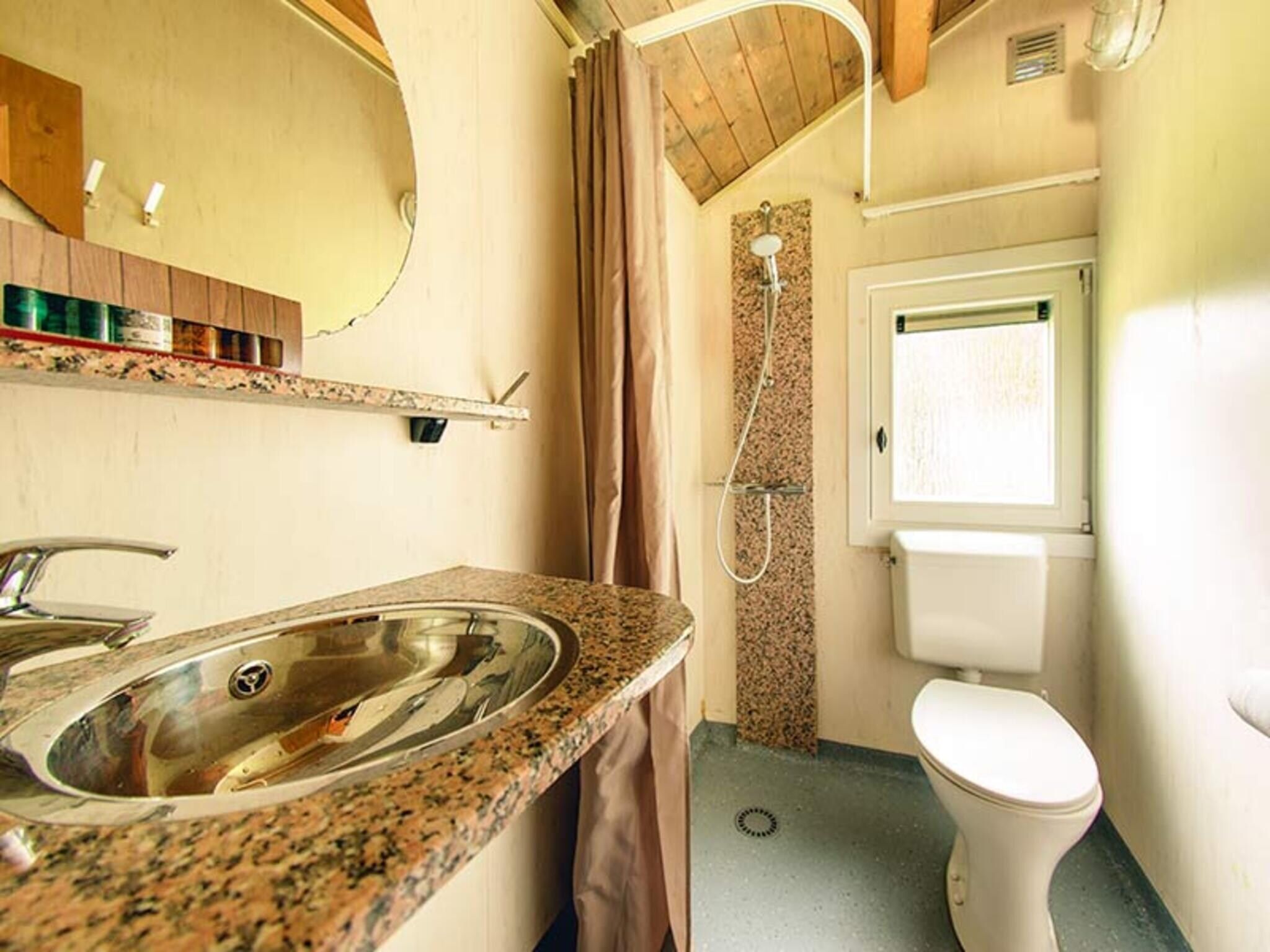De badkamer van Hacienda in Slagharen