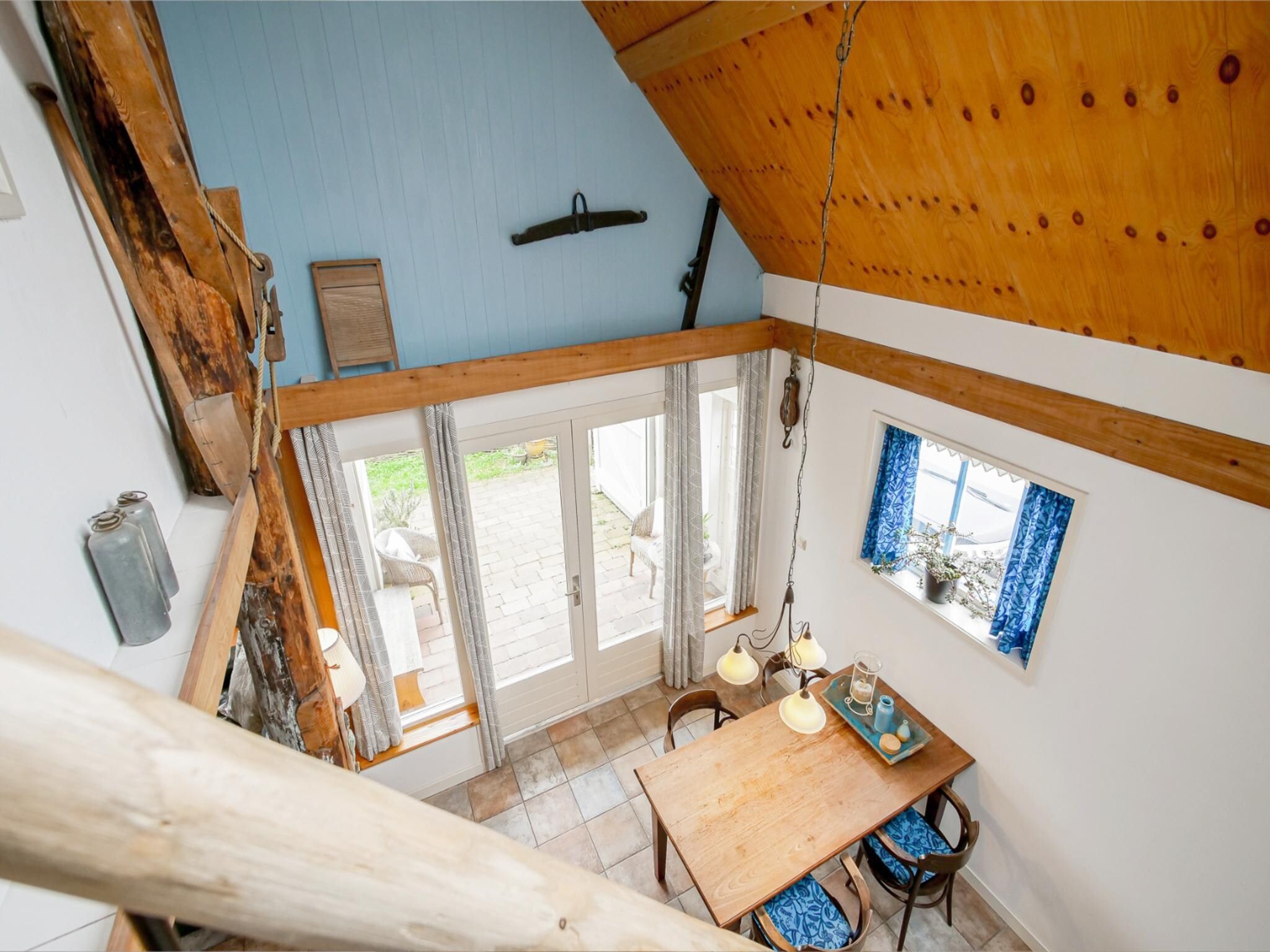 De eetkamer van Appartement Dars in Callantsoog
