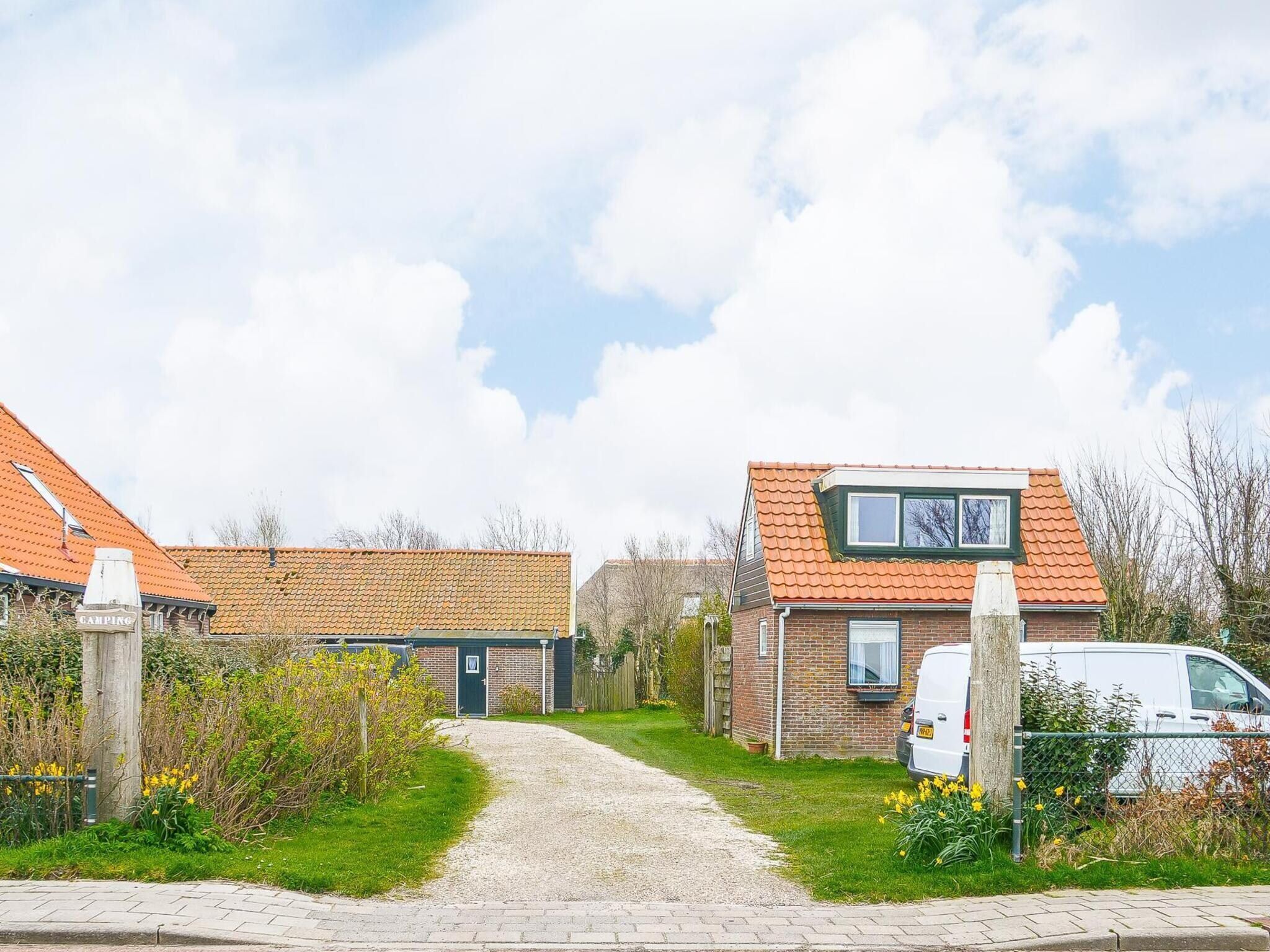 De buitenkant van Vakantiehuisje Vloed in Callantsoog