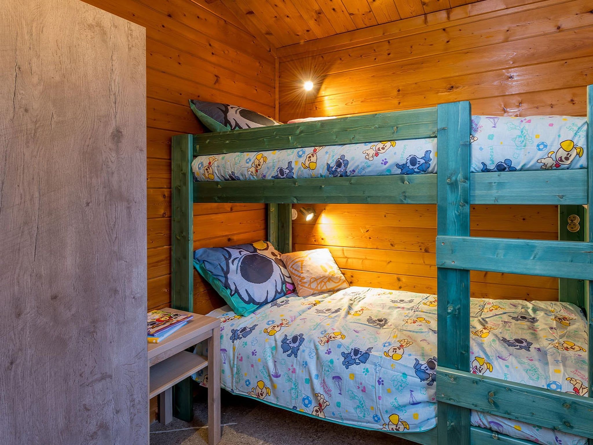 Een slaapkamer van Molletjes Boshut 6p in Hoogerheide