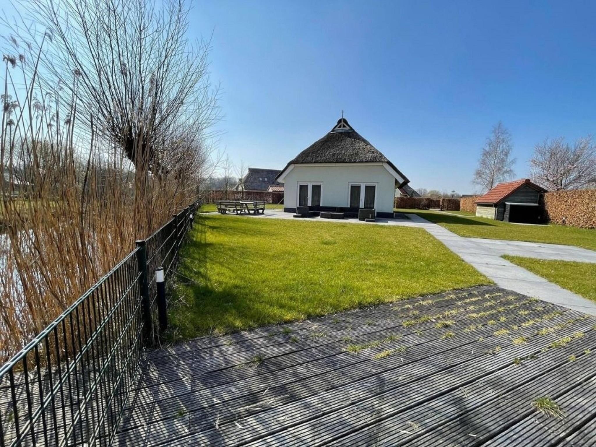 De tuin van Landgoed Eysinga State 1 in Sint Nicolaasga