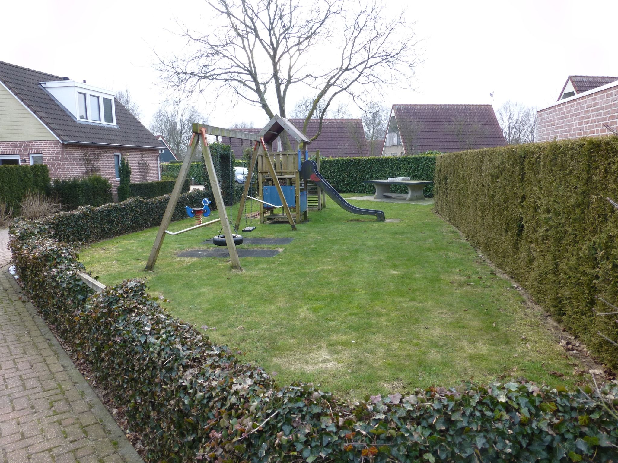 Parkfaciliteiten bij De Riethorst 1 in Plasmolen