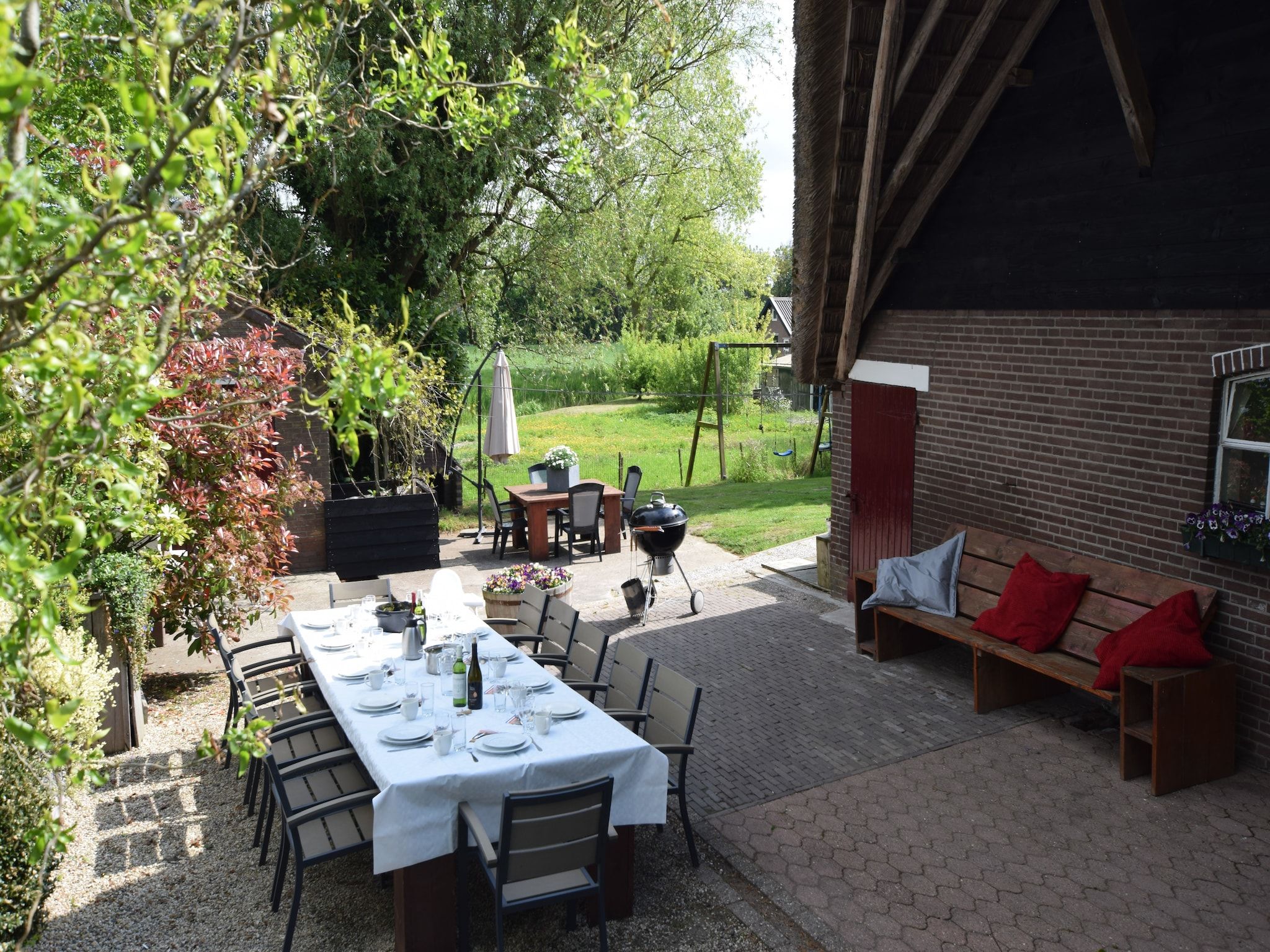 De buitenkant van Hoeve Hoogst Tevreden in Leerdam