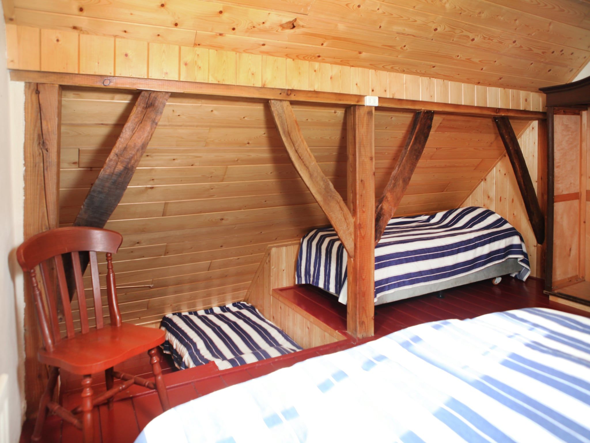 Een slaapkamer van Kotman's spieker 6 persoons in Enschede