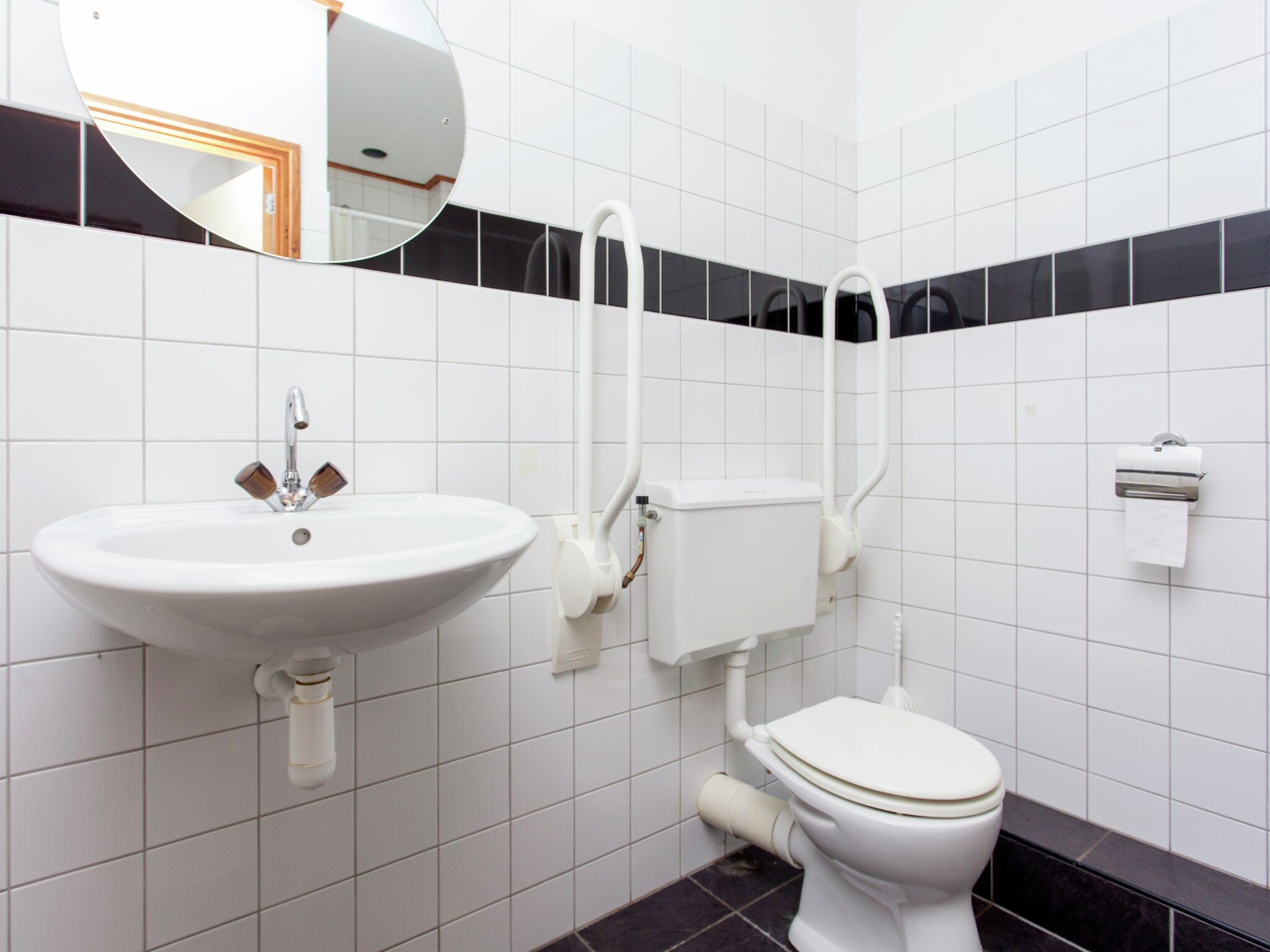 De badkamer van De Vakantie boerderij in Holwerd