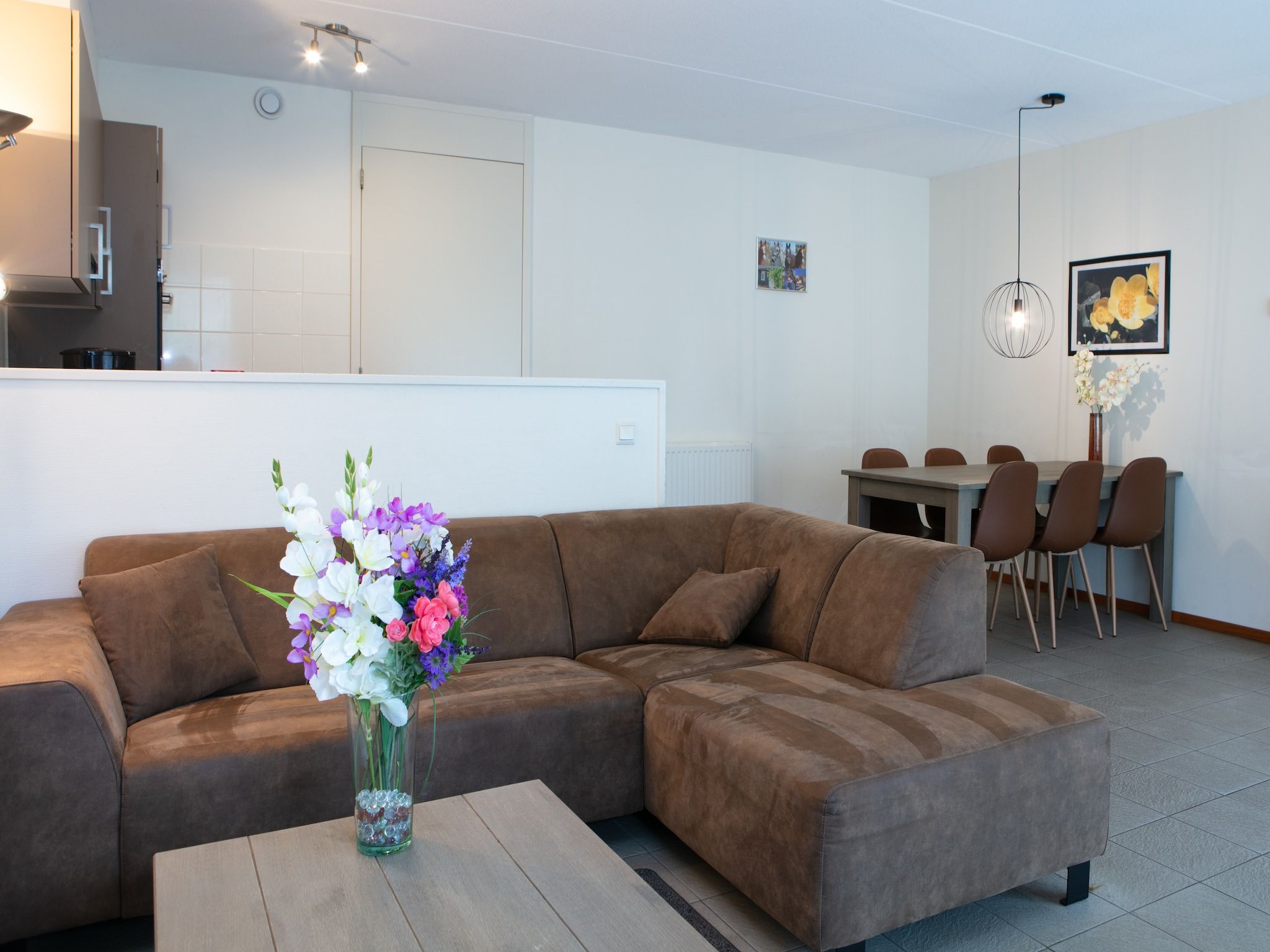 De keuken van Vakantiepark Horsetellerie 1 in Hardenberg (rheezerveen)