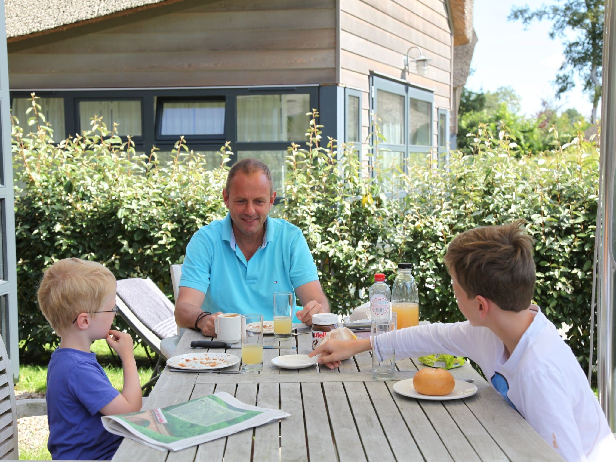Het terras van Park Scorleduyn 3 in Schoorl