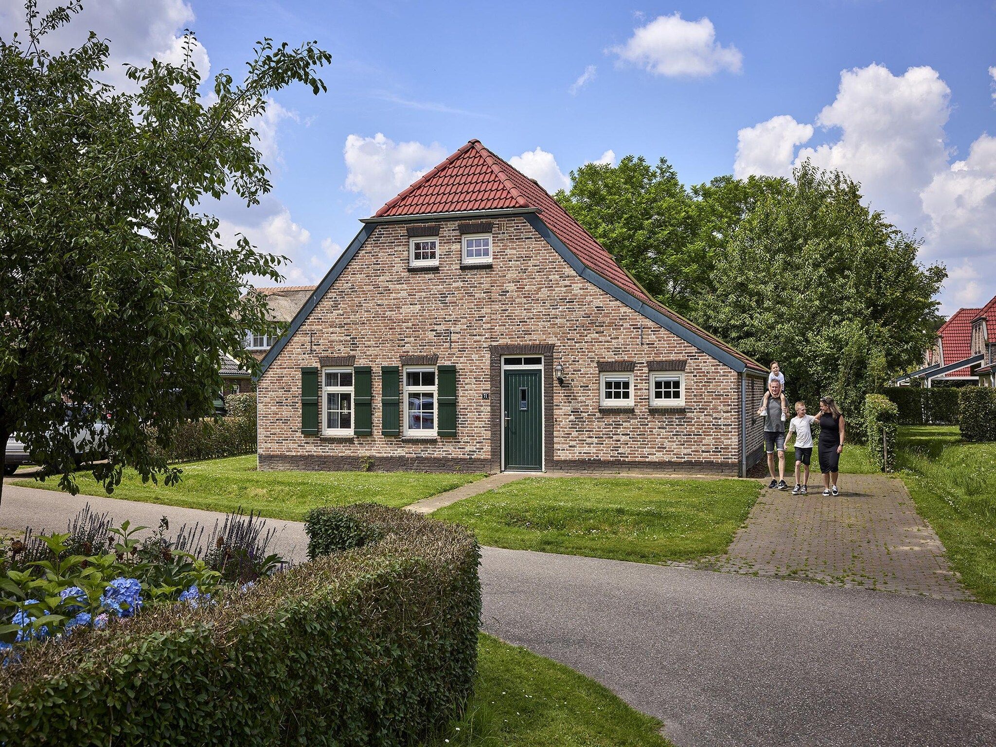 De buitenkant van Buitenhof De Leistert 9 in Roggel