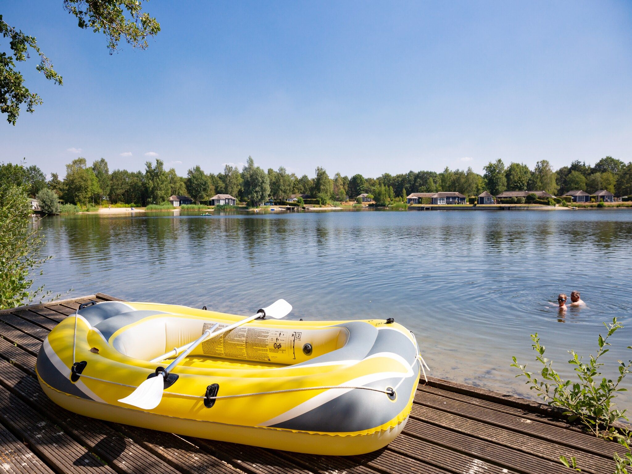 Parkfaciliteiten bij Recreatiepark Tolplas 7 in Hoge Hexel