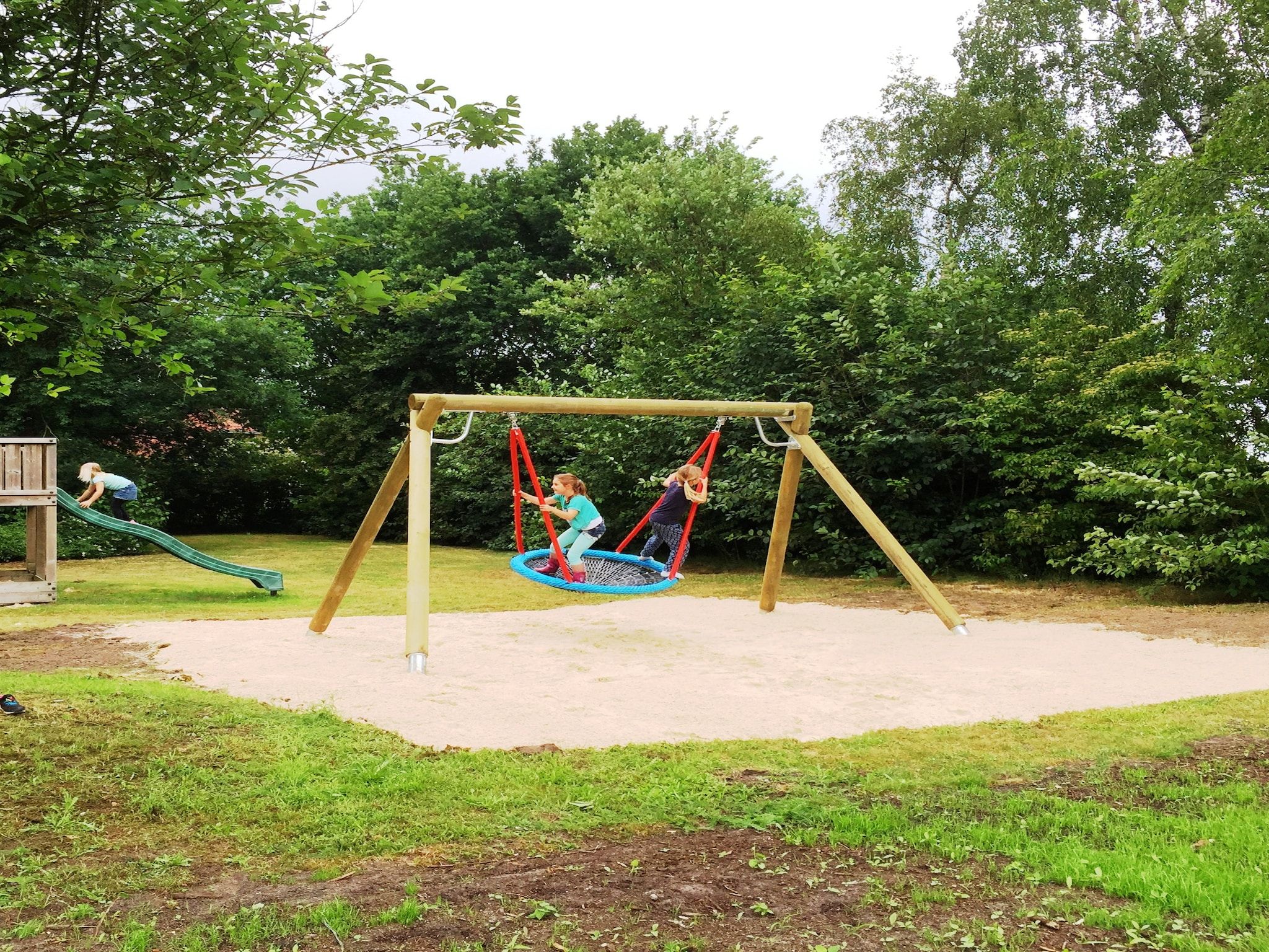 Parkfaciliteiten bij Recreatiepark Tolplas 8 in Hoge Hexel