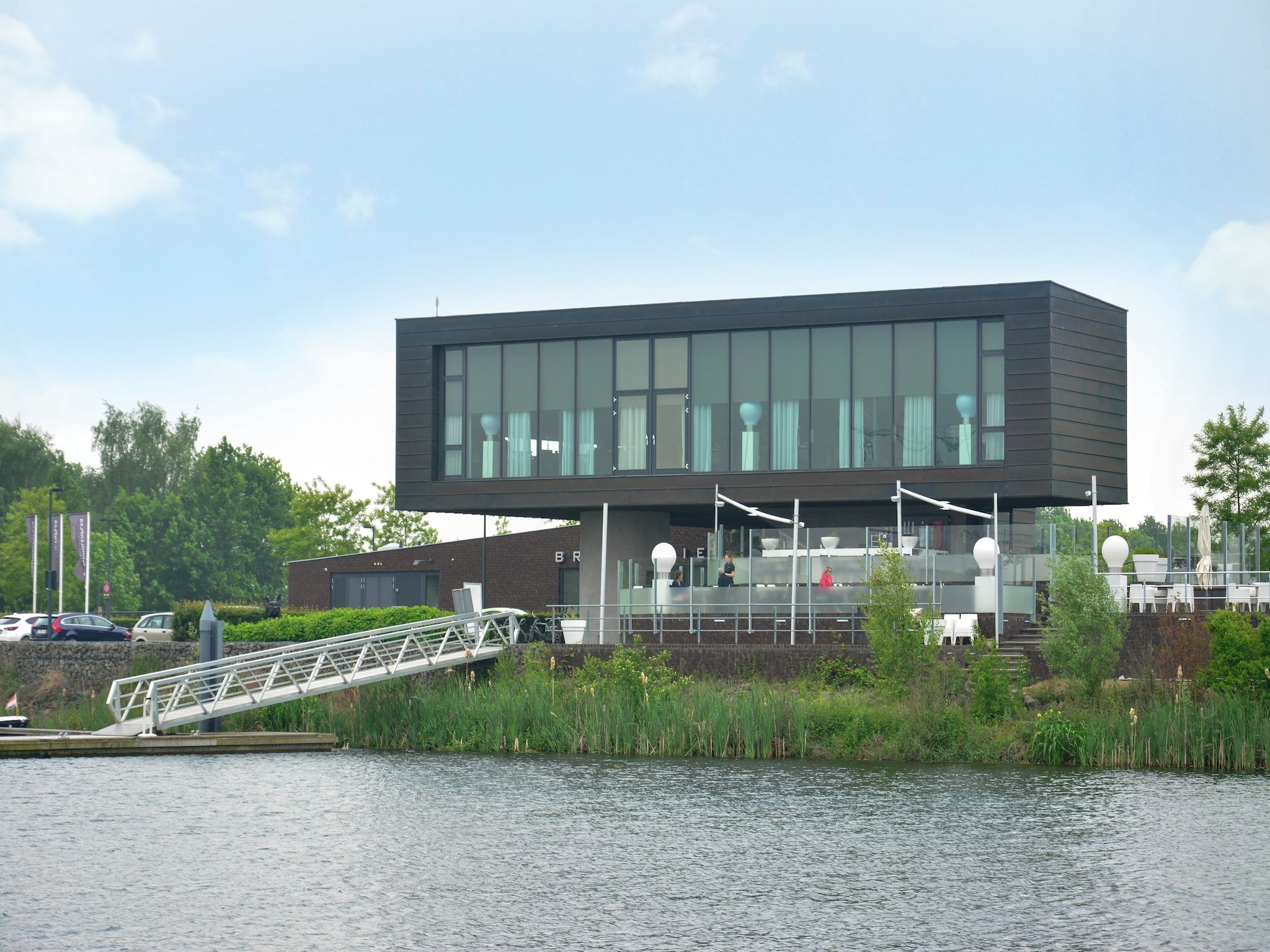 Parkfaciliteiten bij VIP Waterzicht 2-4 persoons in Heel