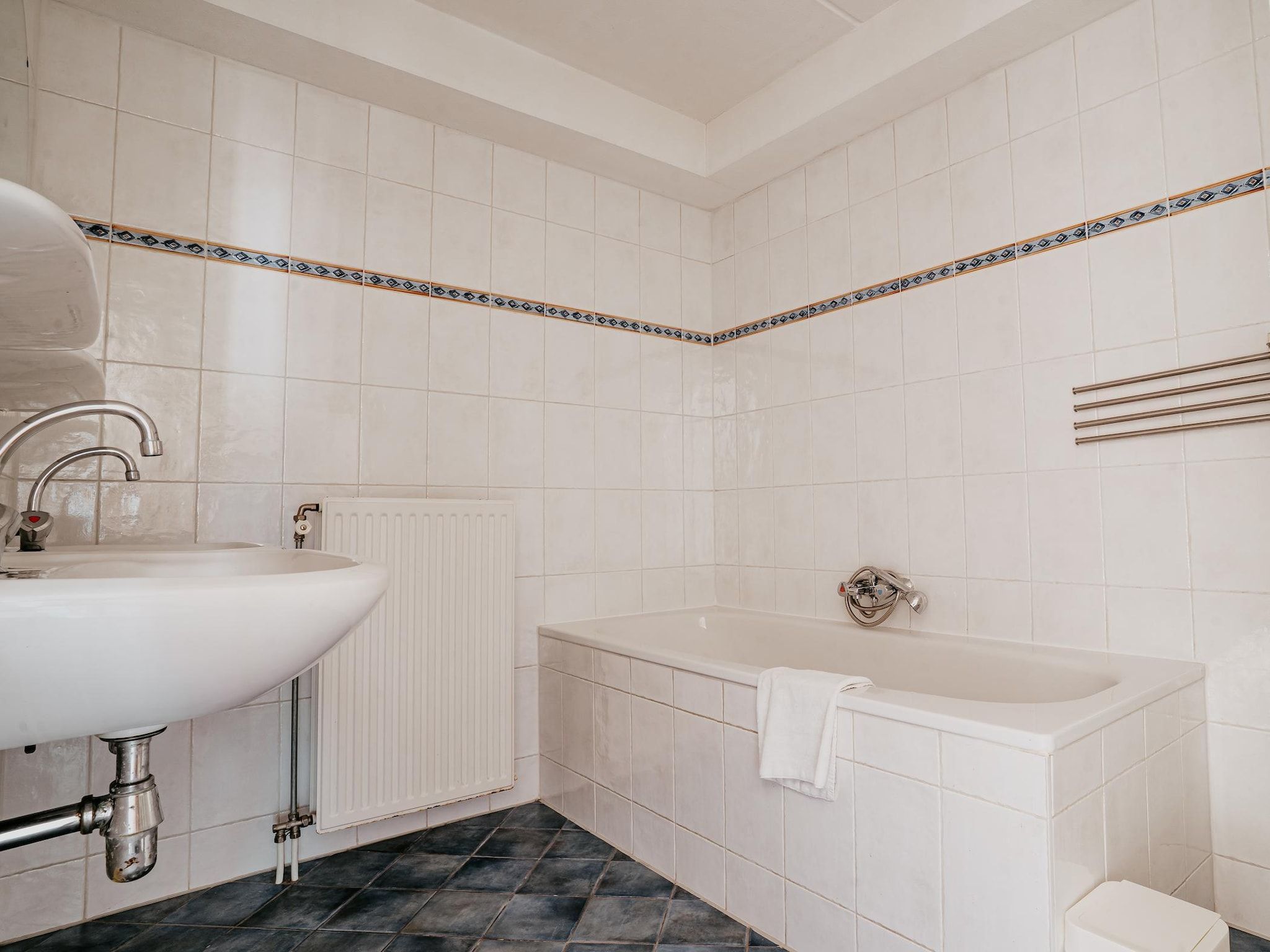 De badkamer van Waterpark de Meerparel 7 in Uitgeest