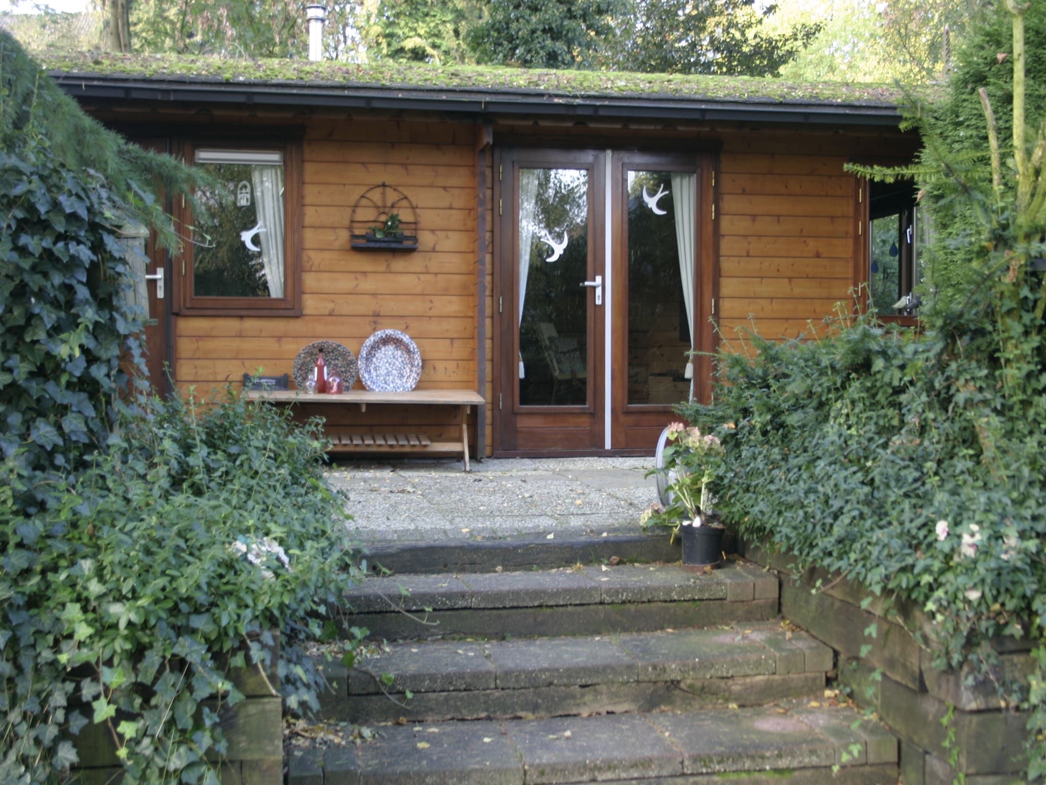 De buitenkant van Chaletpark Kuiperberg 7 in Ootmarsum