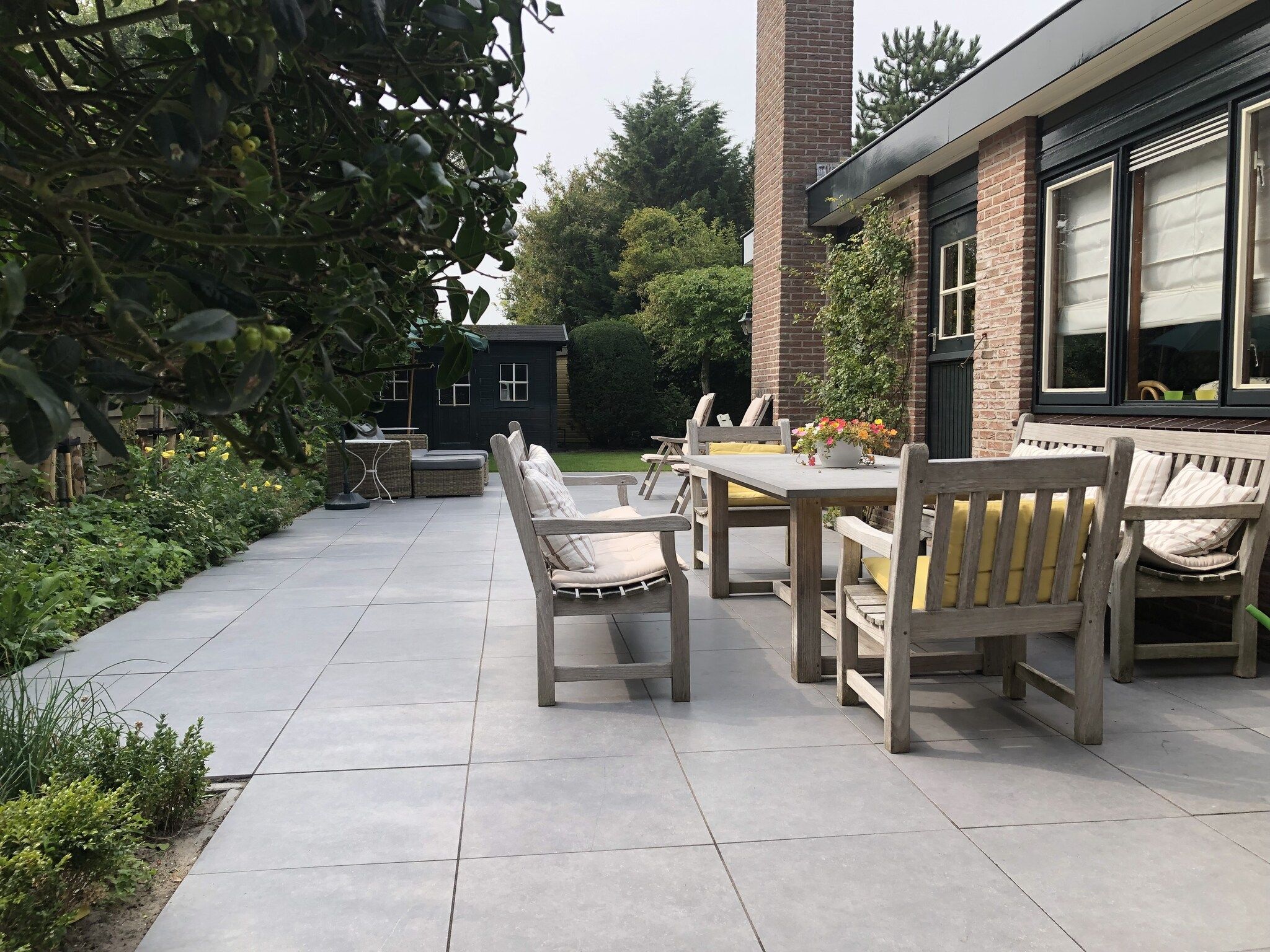 Het terras van Morgenster in Bergen aan zee