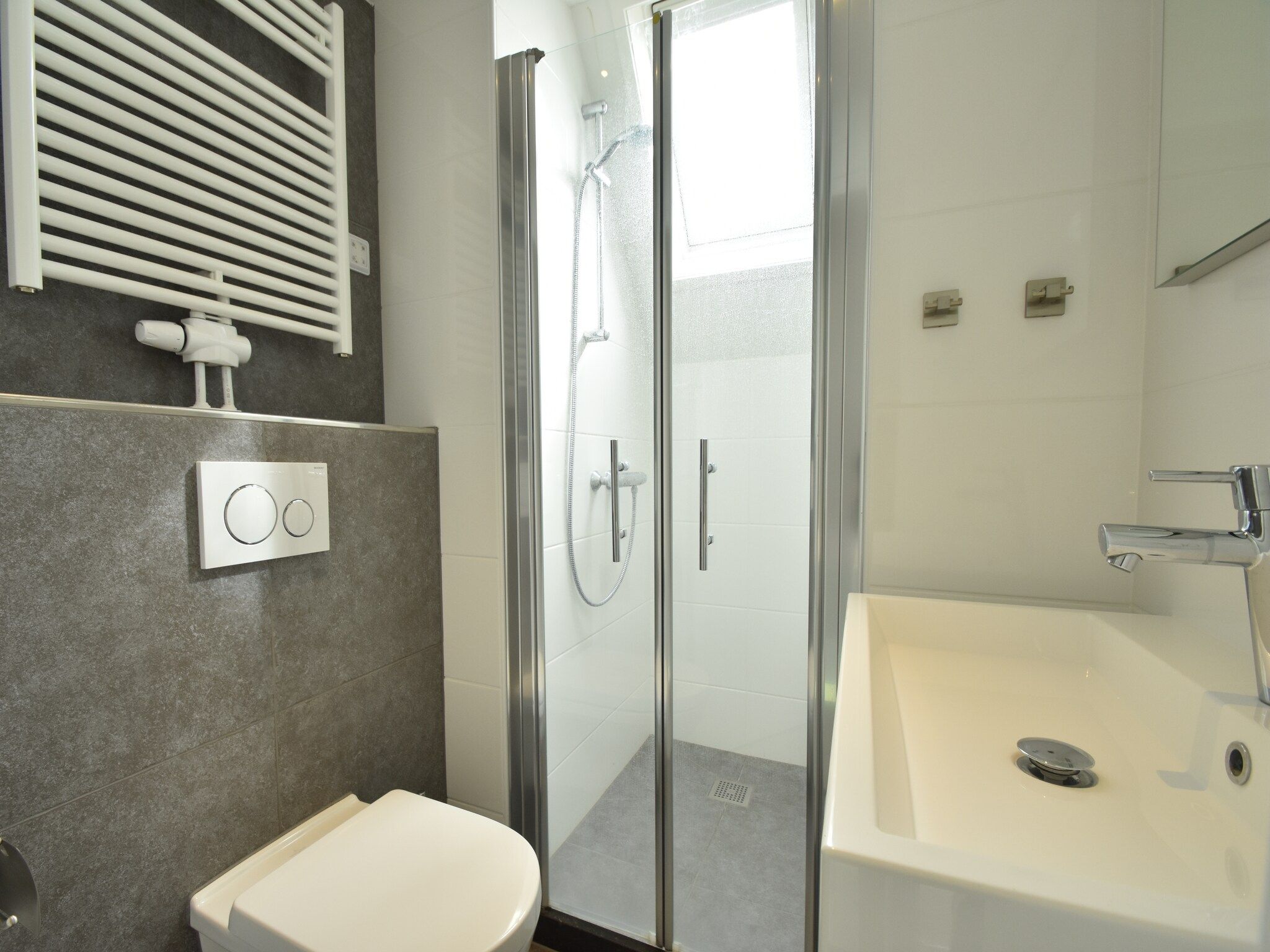 De badkamer van Wellness aan het Water in Eernewolde in Earnewald
