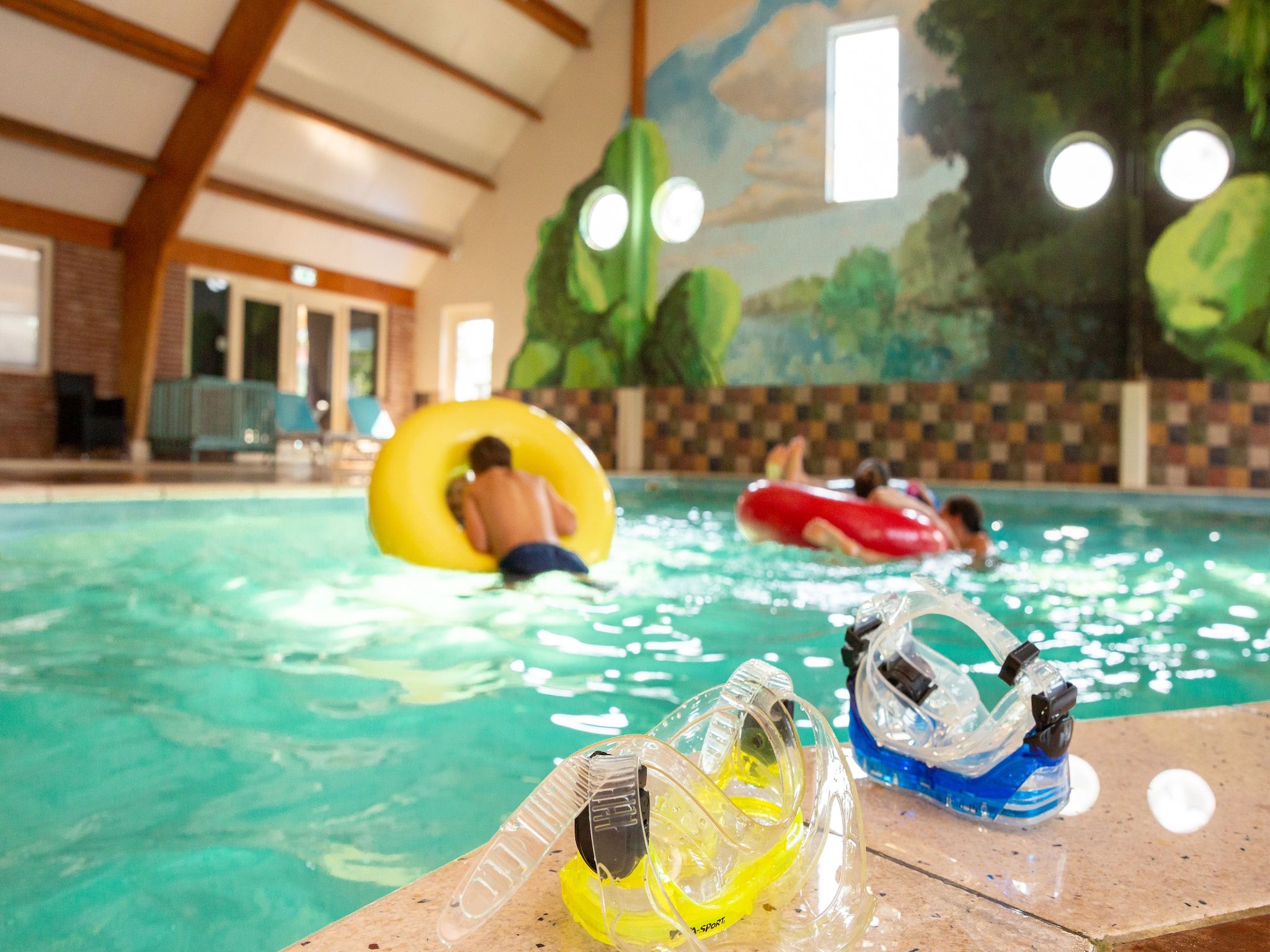Parkfaciliteiten bij Villapark De Weerribben 3 in Paasloo