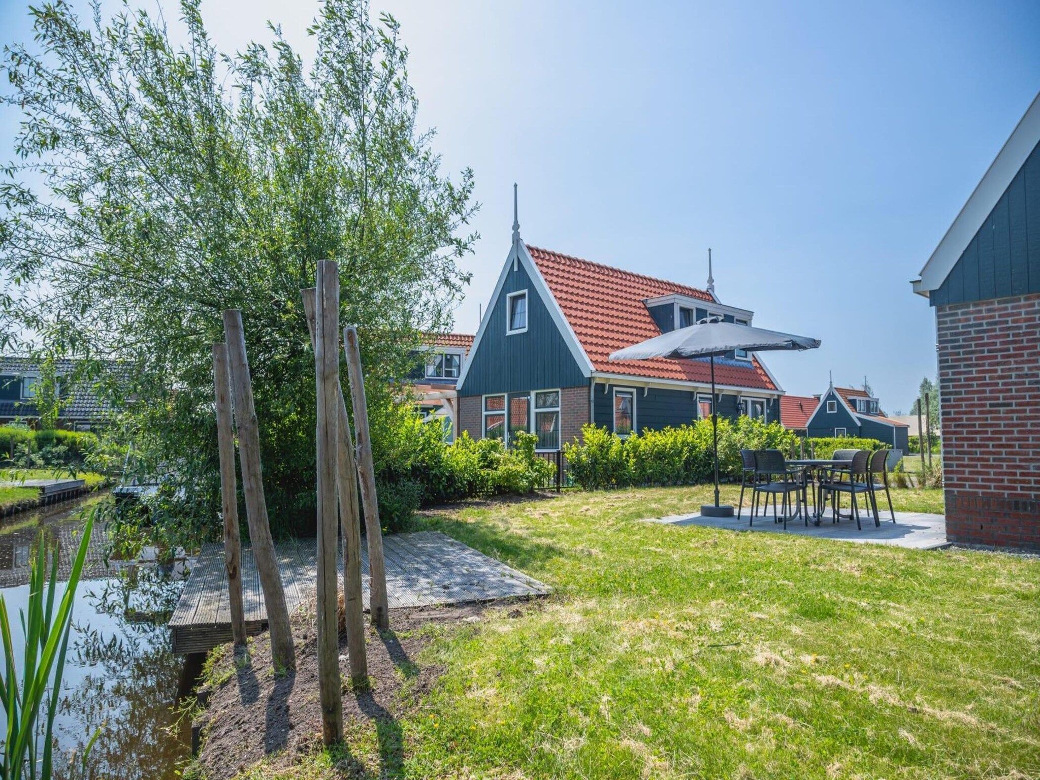 De tuin van Waterland  6 personen in West-Graftdijk