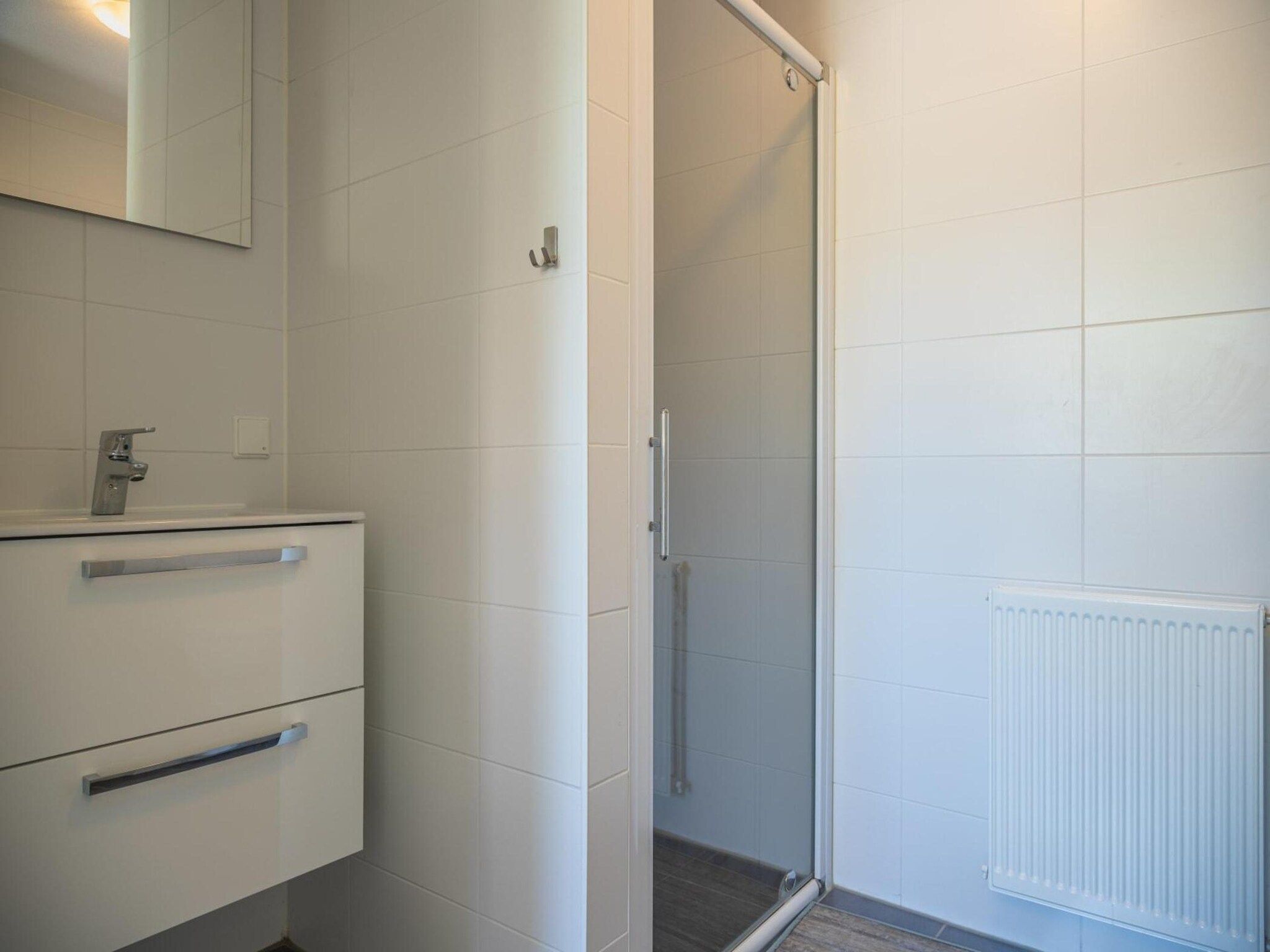 De badkamer van Waterland  6 personen in West-Graftdijk