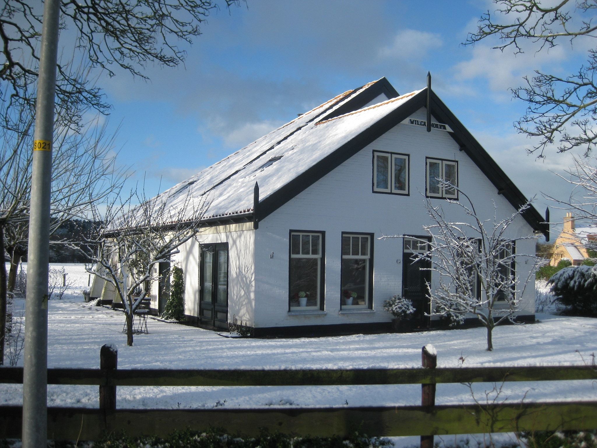 De buitenkant van Wilca Hoeve in Schoorl
