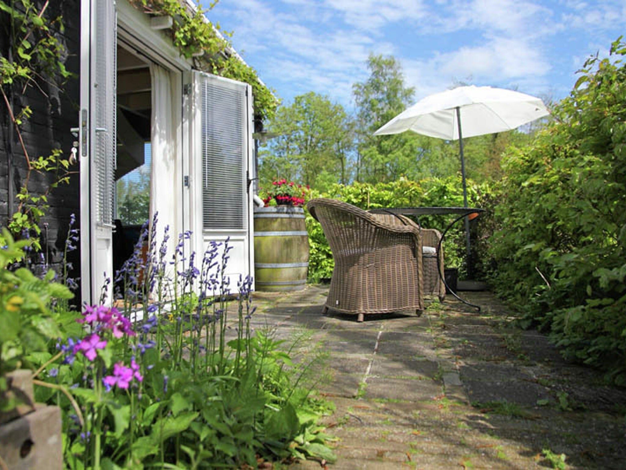 De tuin van De Ronde O in Heiloo